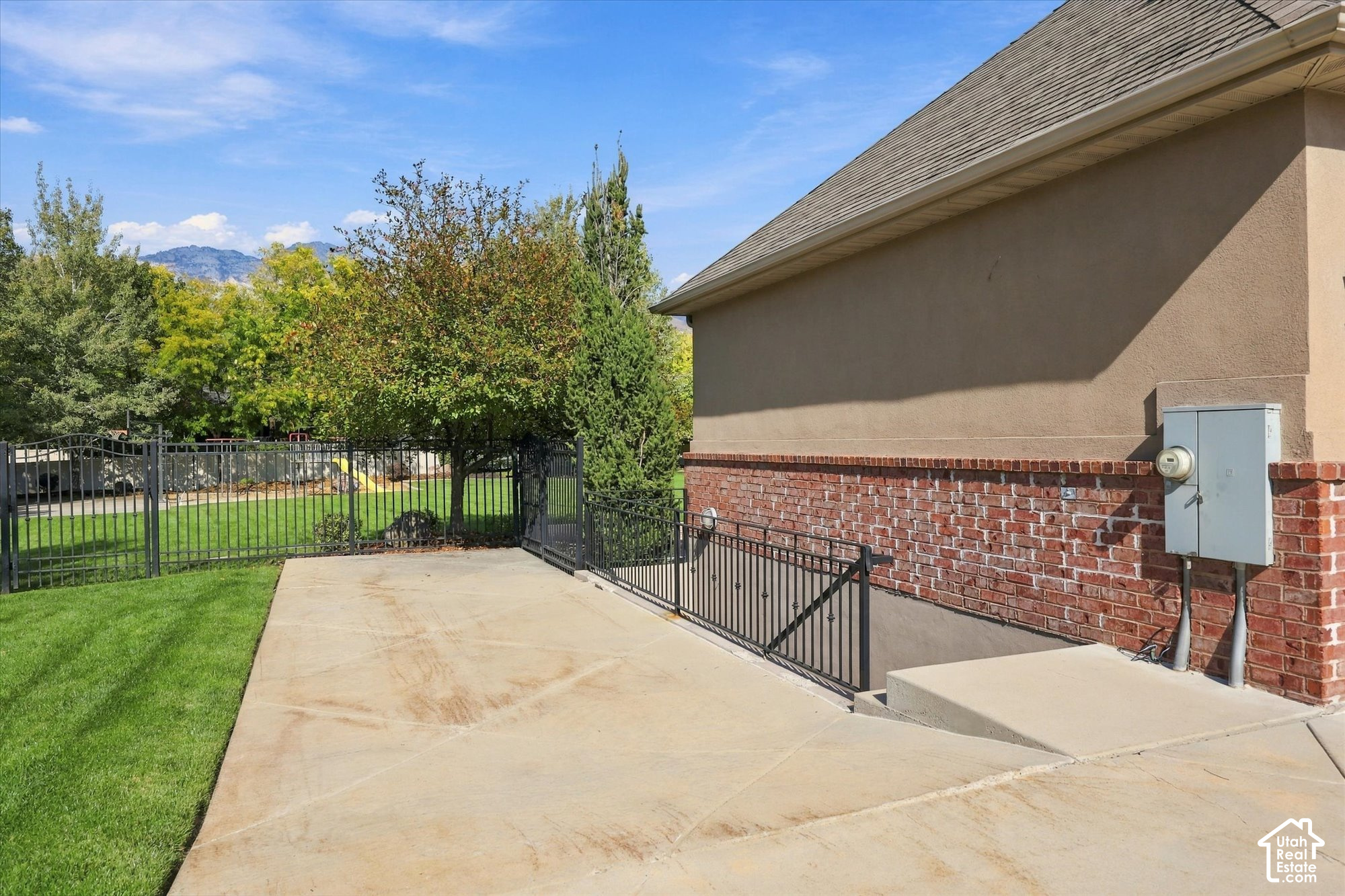 main property photo 61