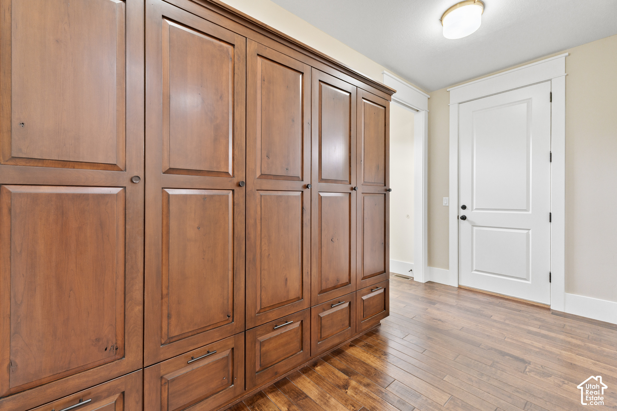 main property photo 54