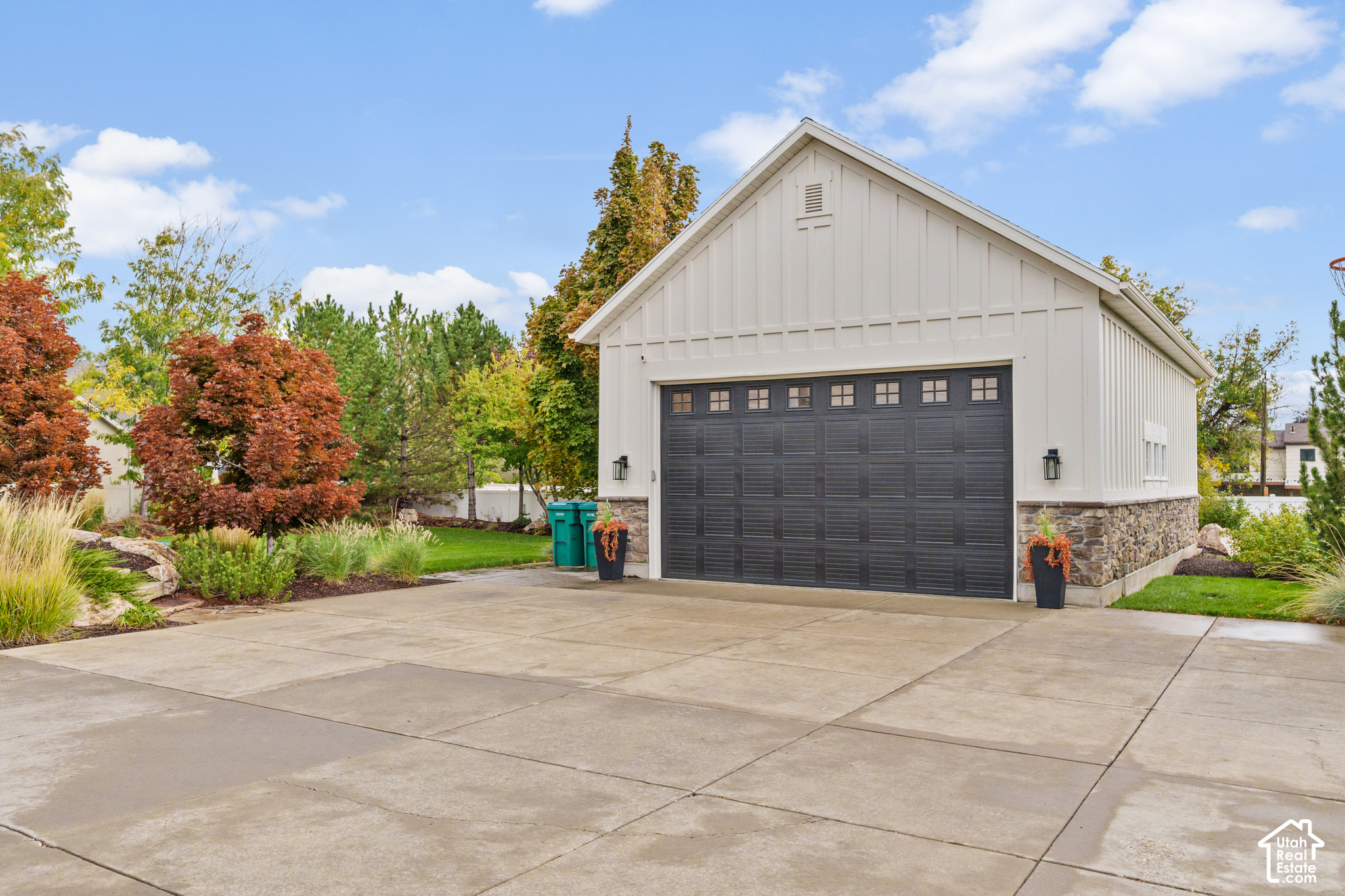main property photo 72