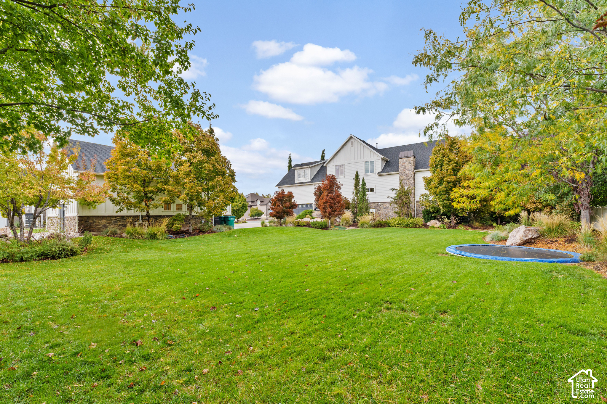 main property photo 74
