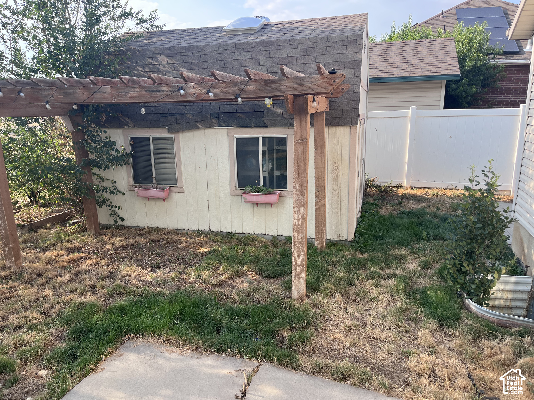 main property photo 42