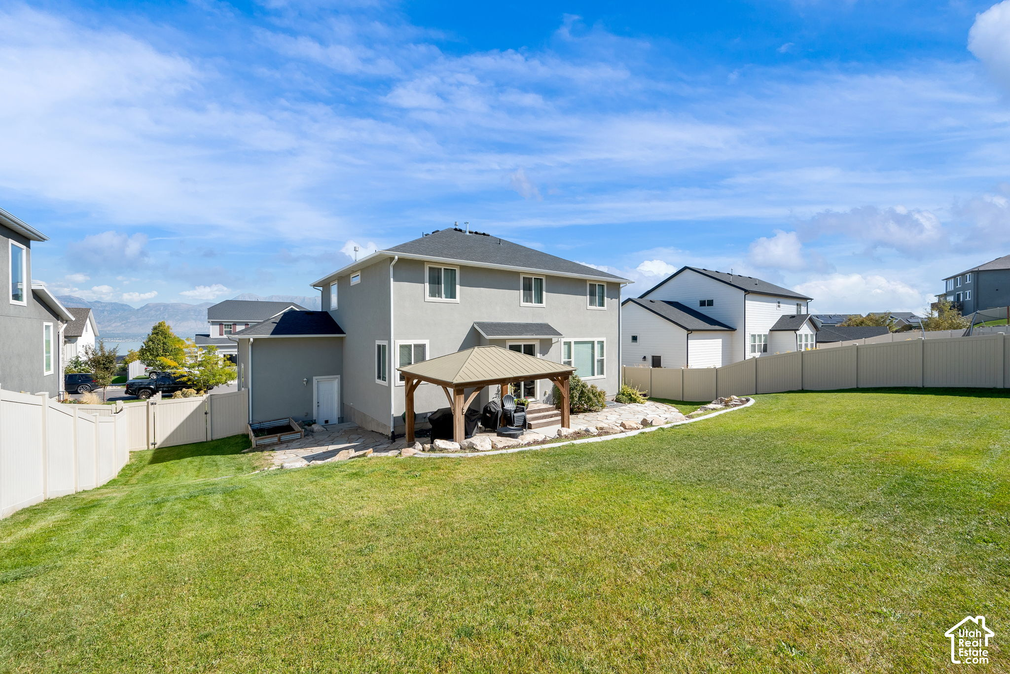 main property photo 57