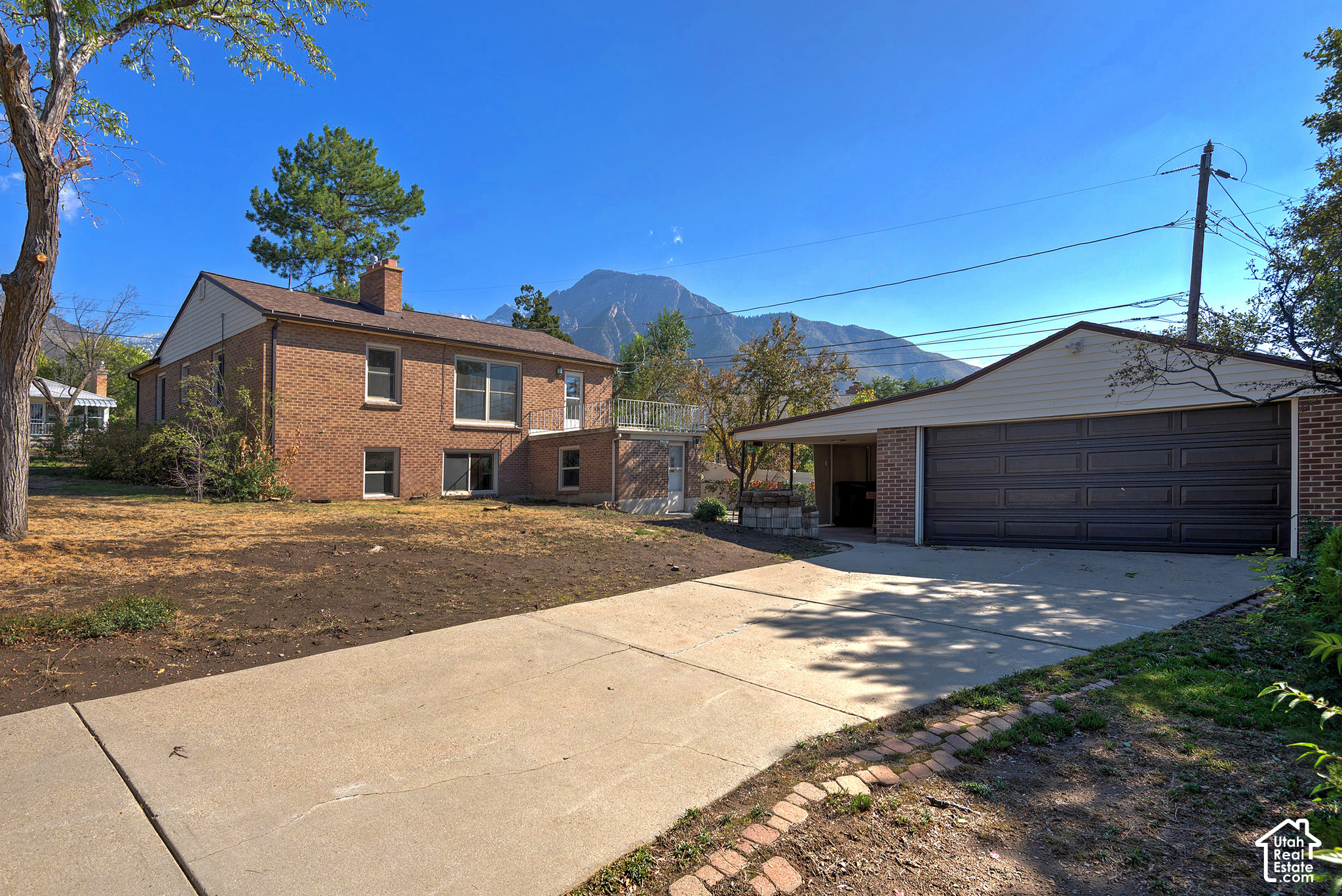main property photo 30