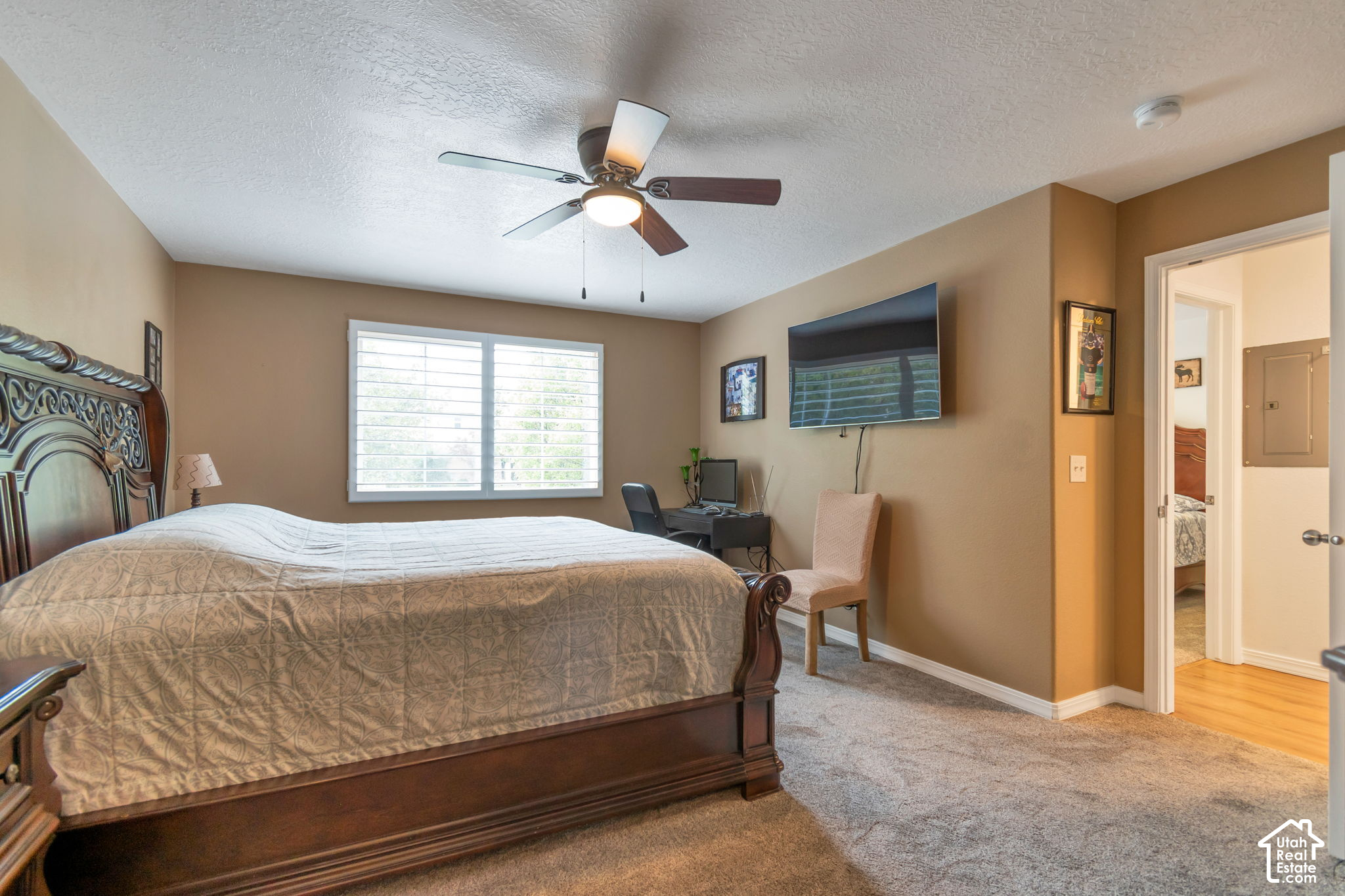 main property photo 20