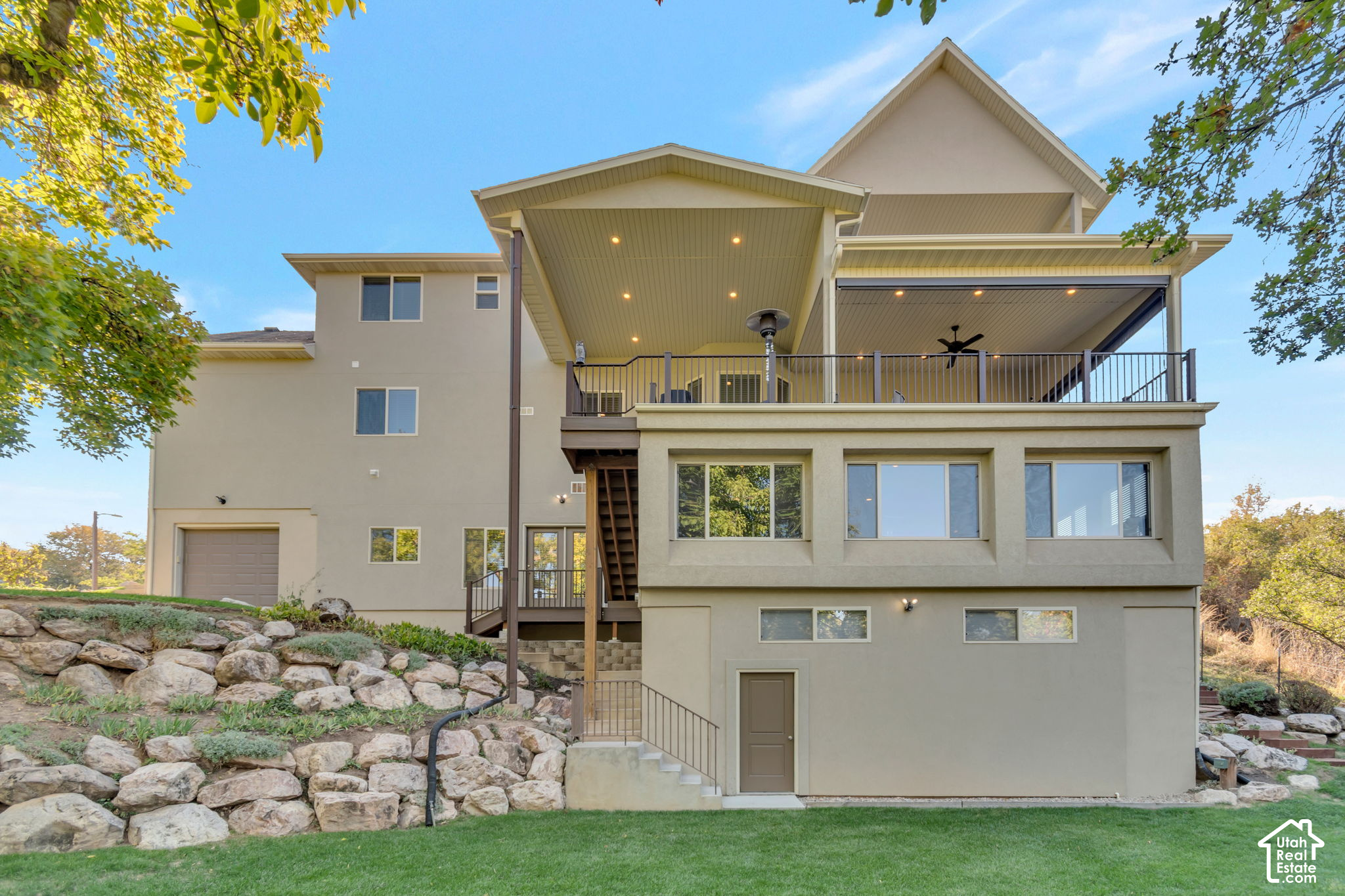 main property photo 45