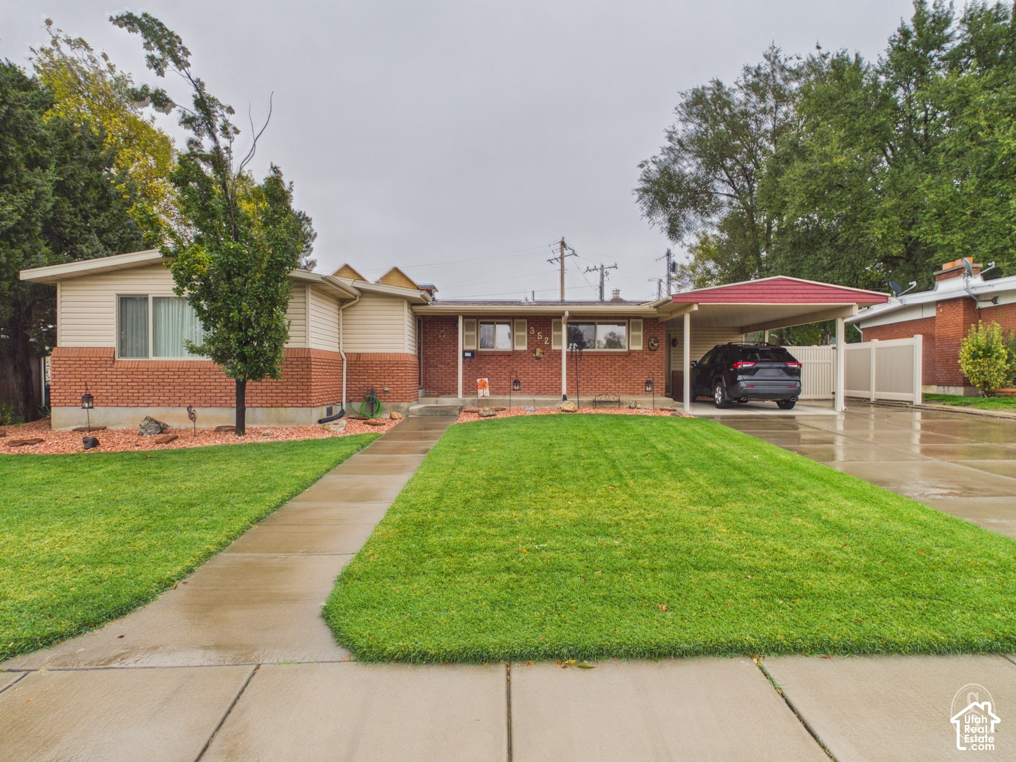 main property photo 0