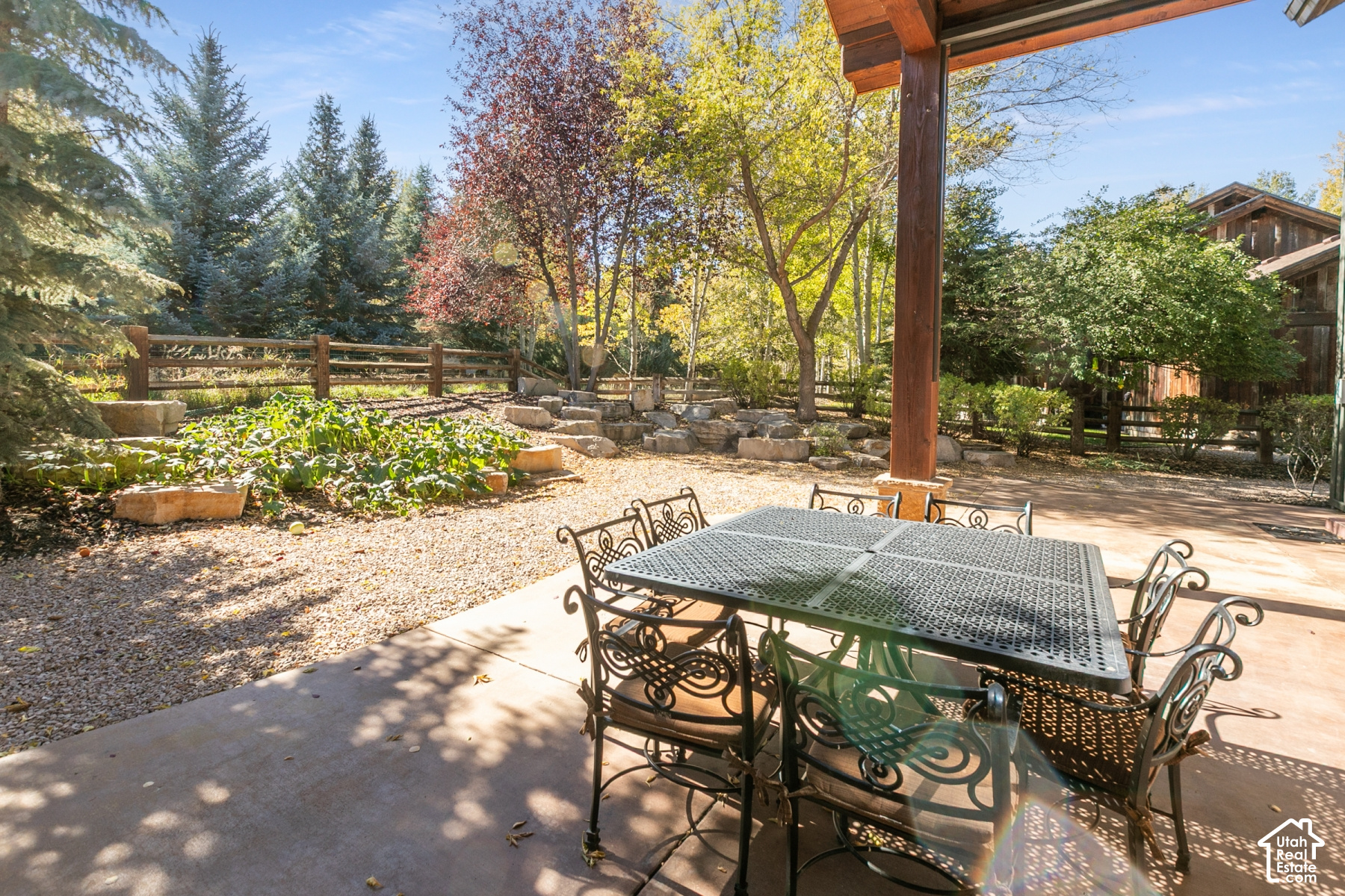 main property photo 46