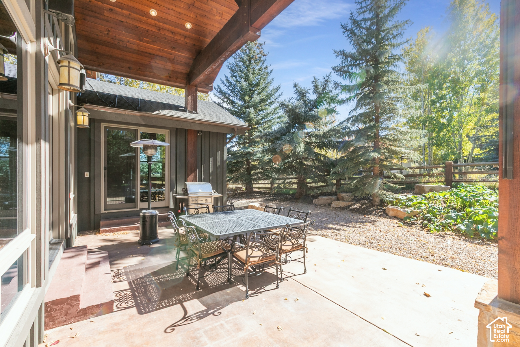 main property photo 51