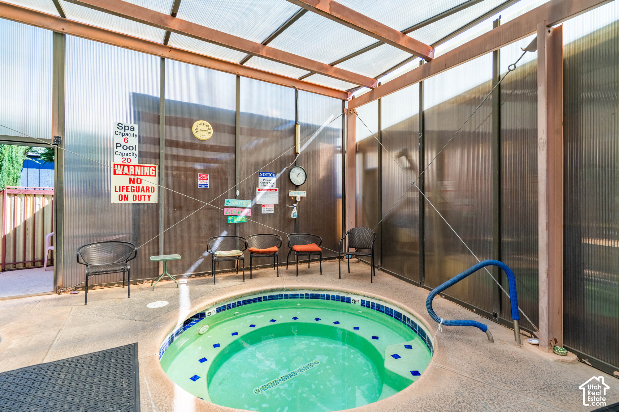 main property photo 23
