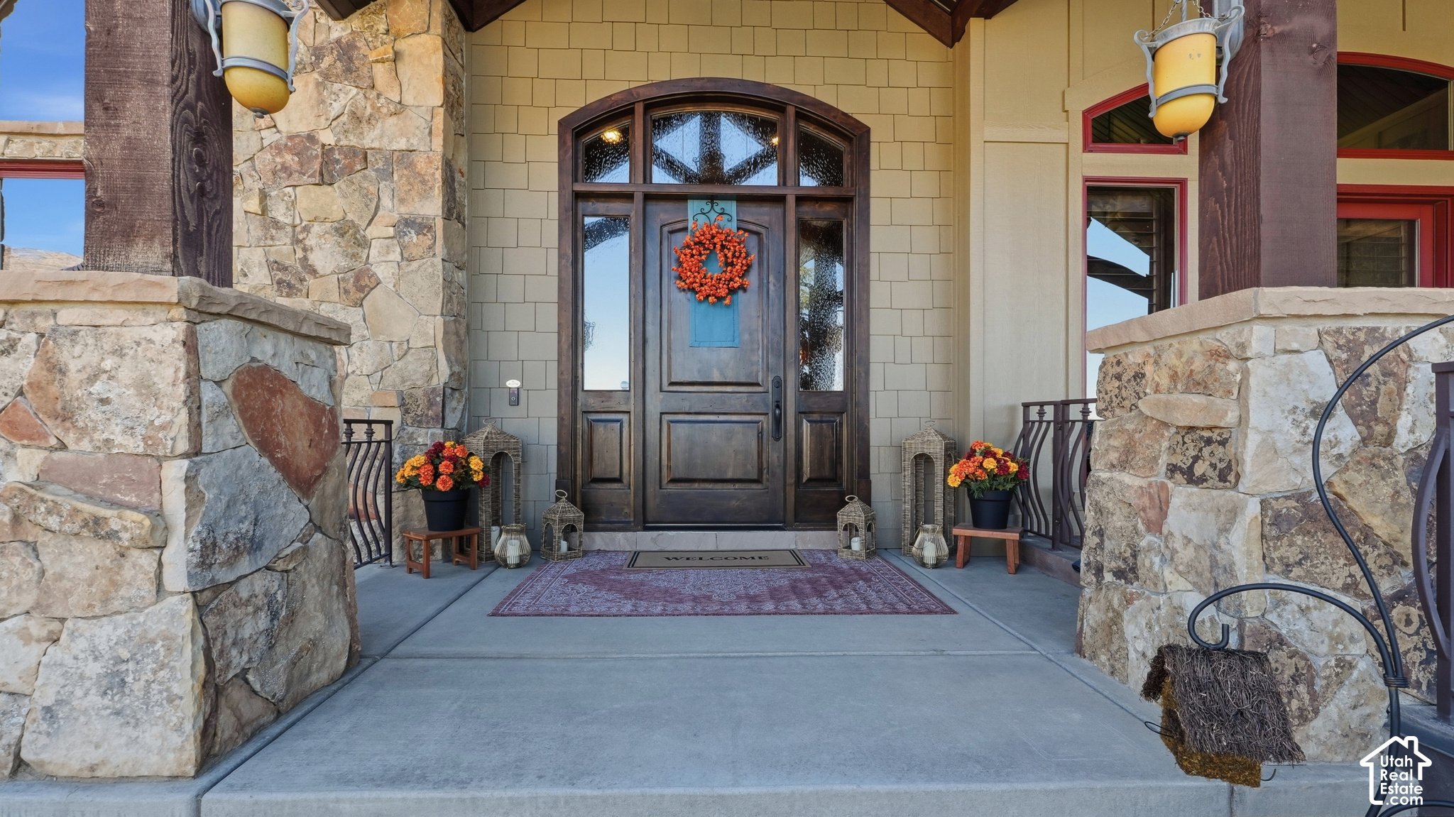 main property photo 13