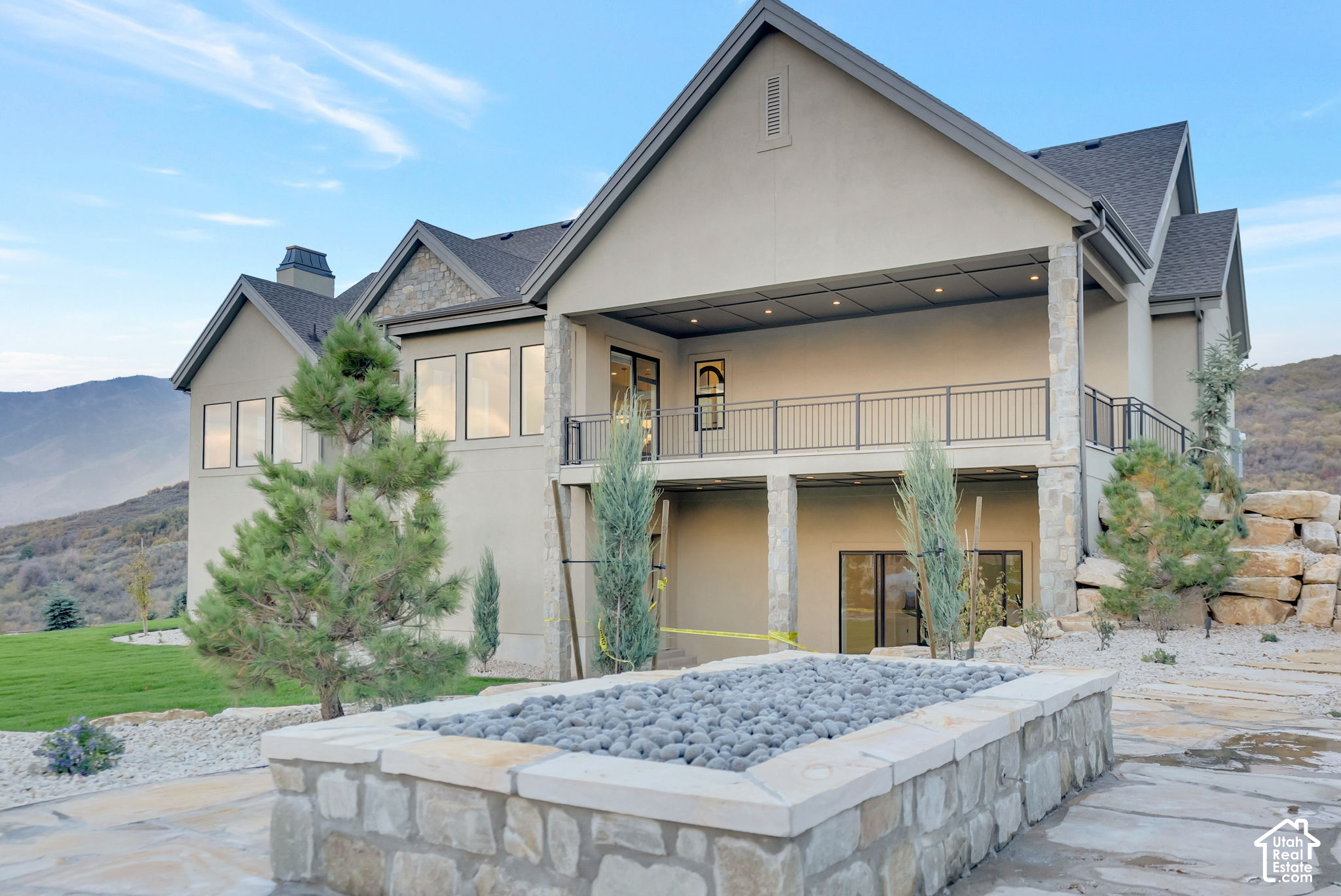 main property photo 88