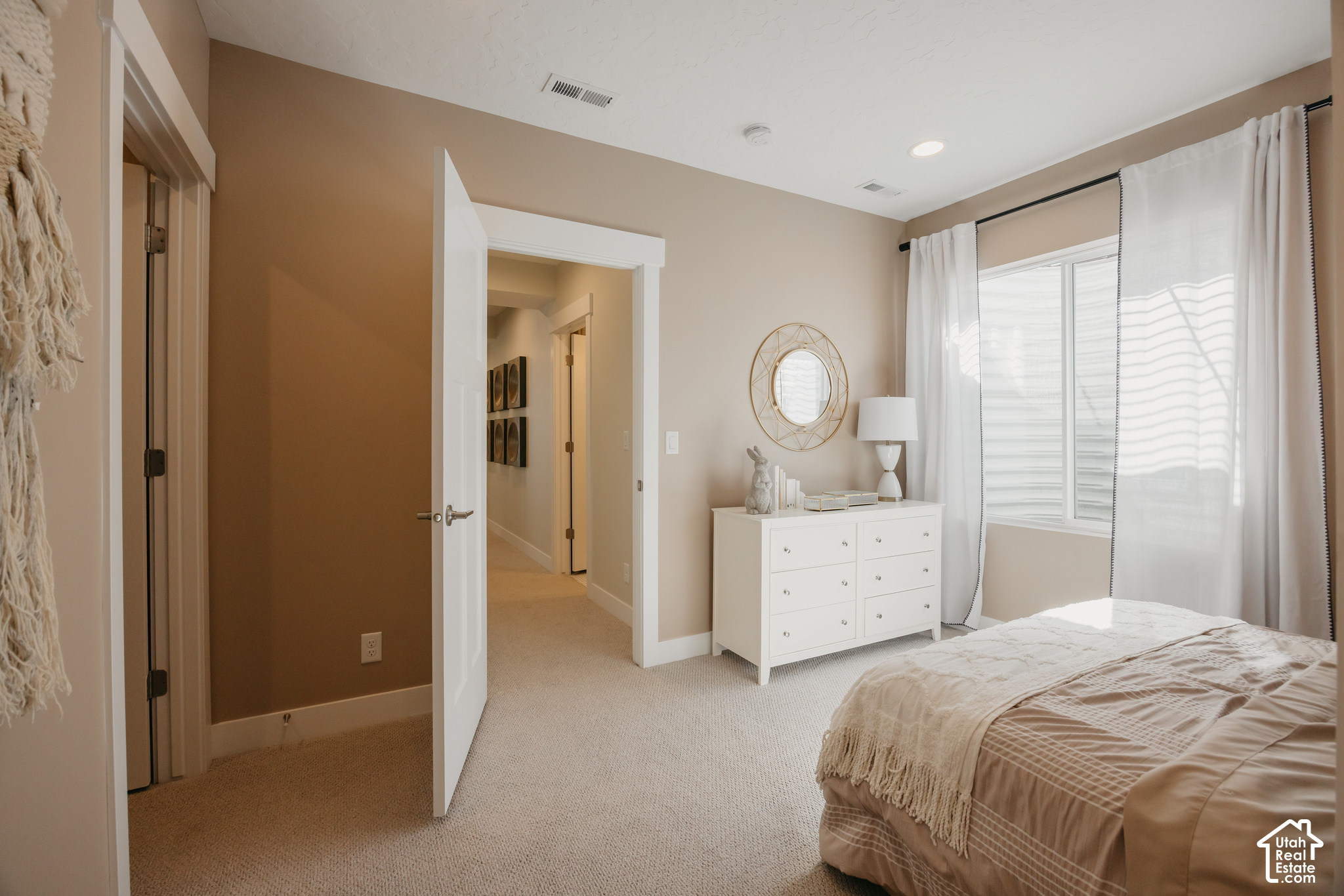 main property photo 70