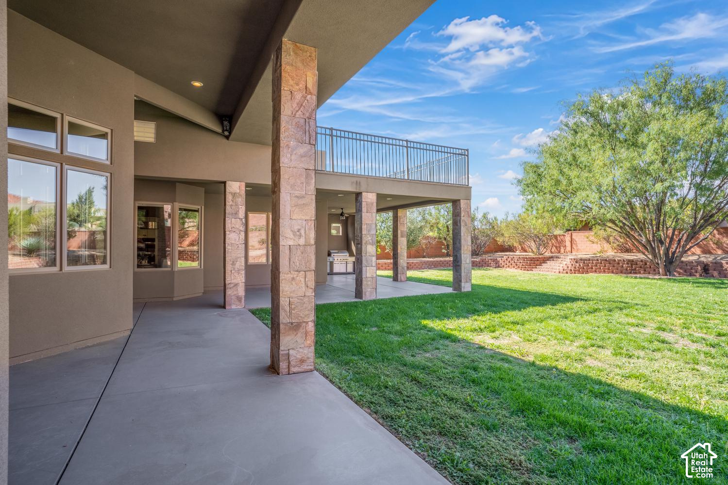main property photo 35