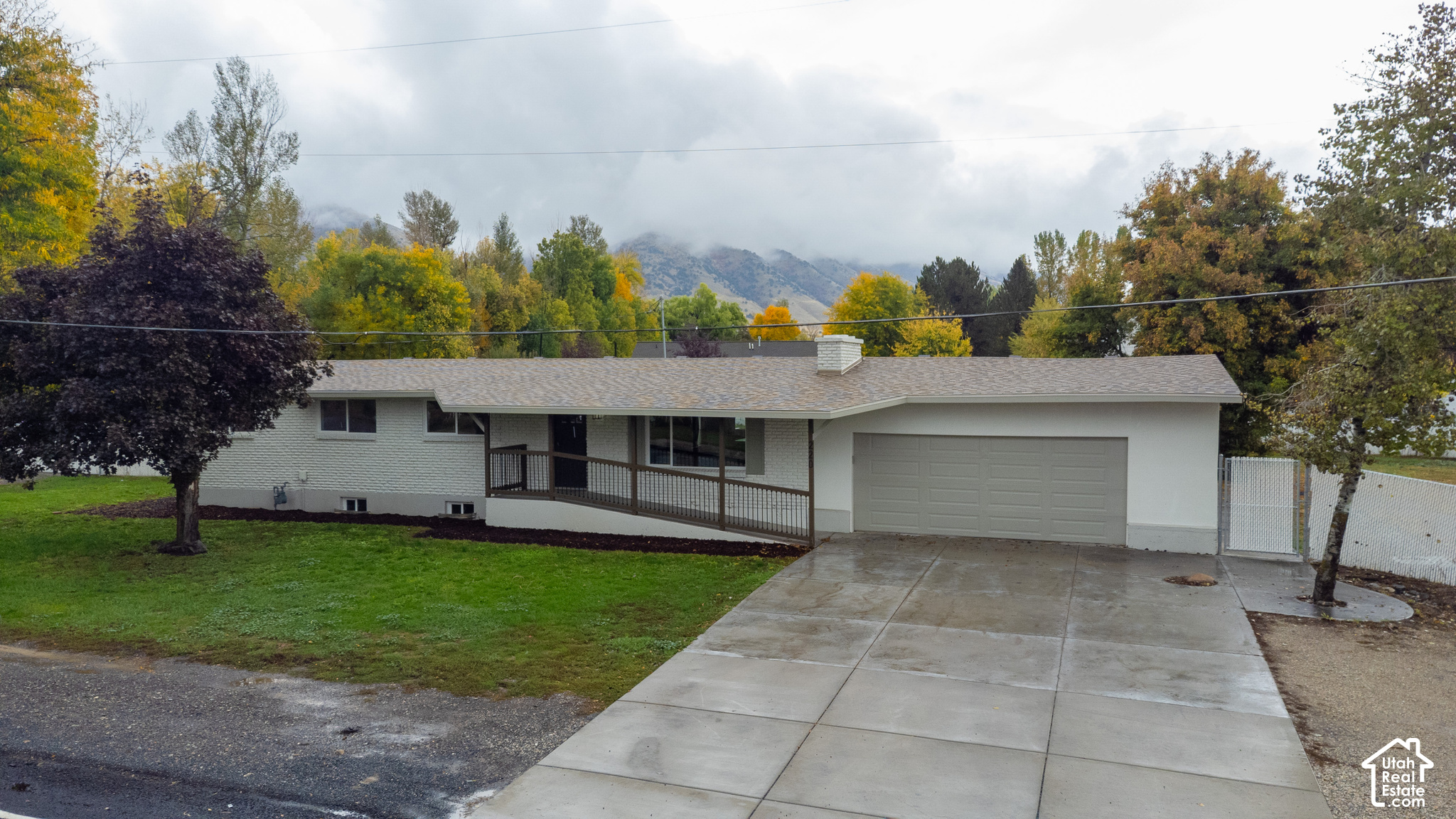 main property photo 0