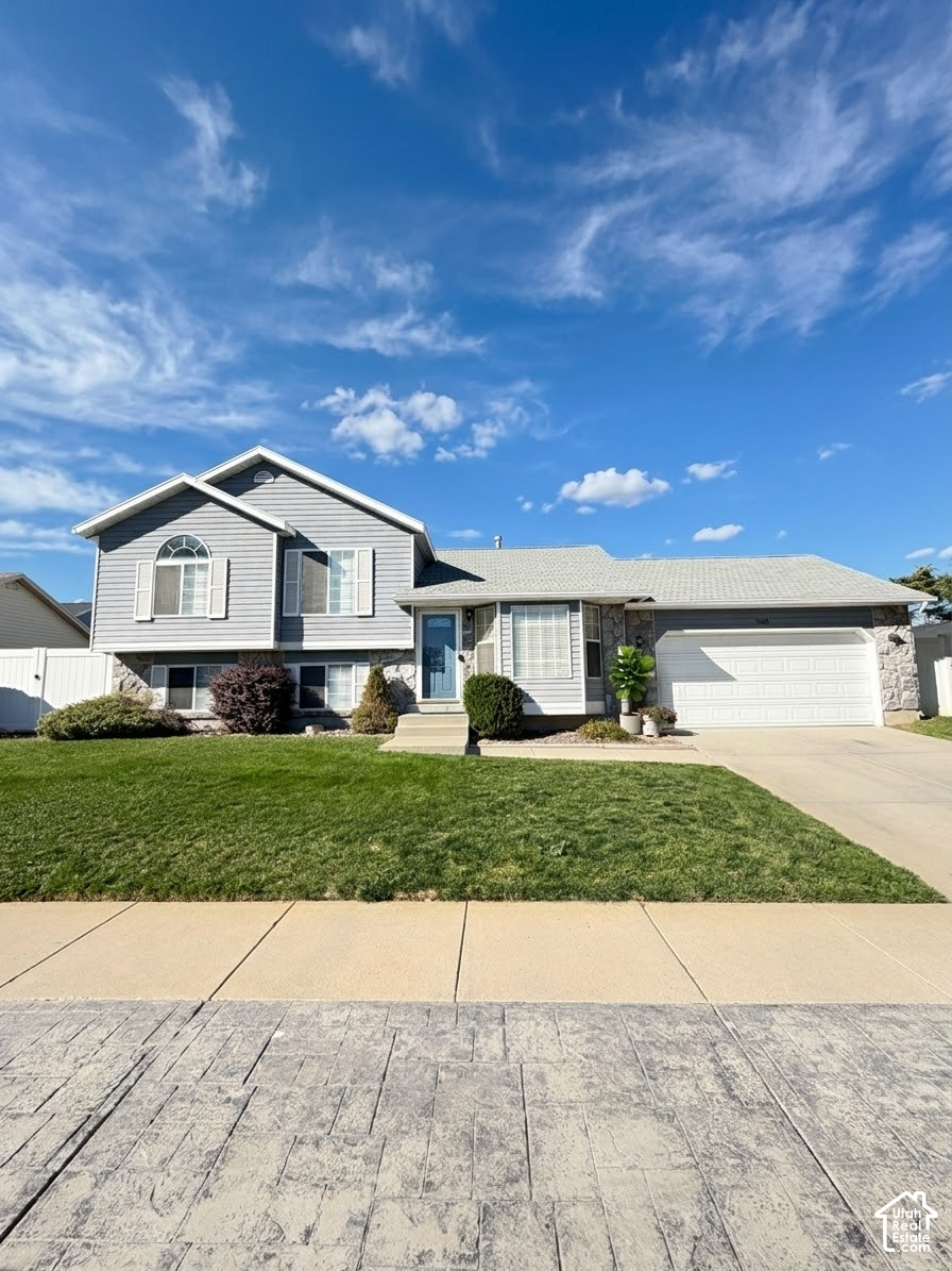 main property photo 0