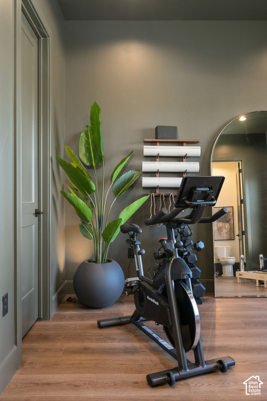 main property photo 56