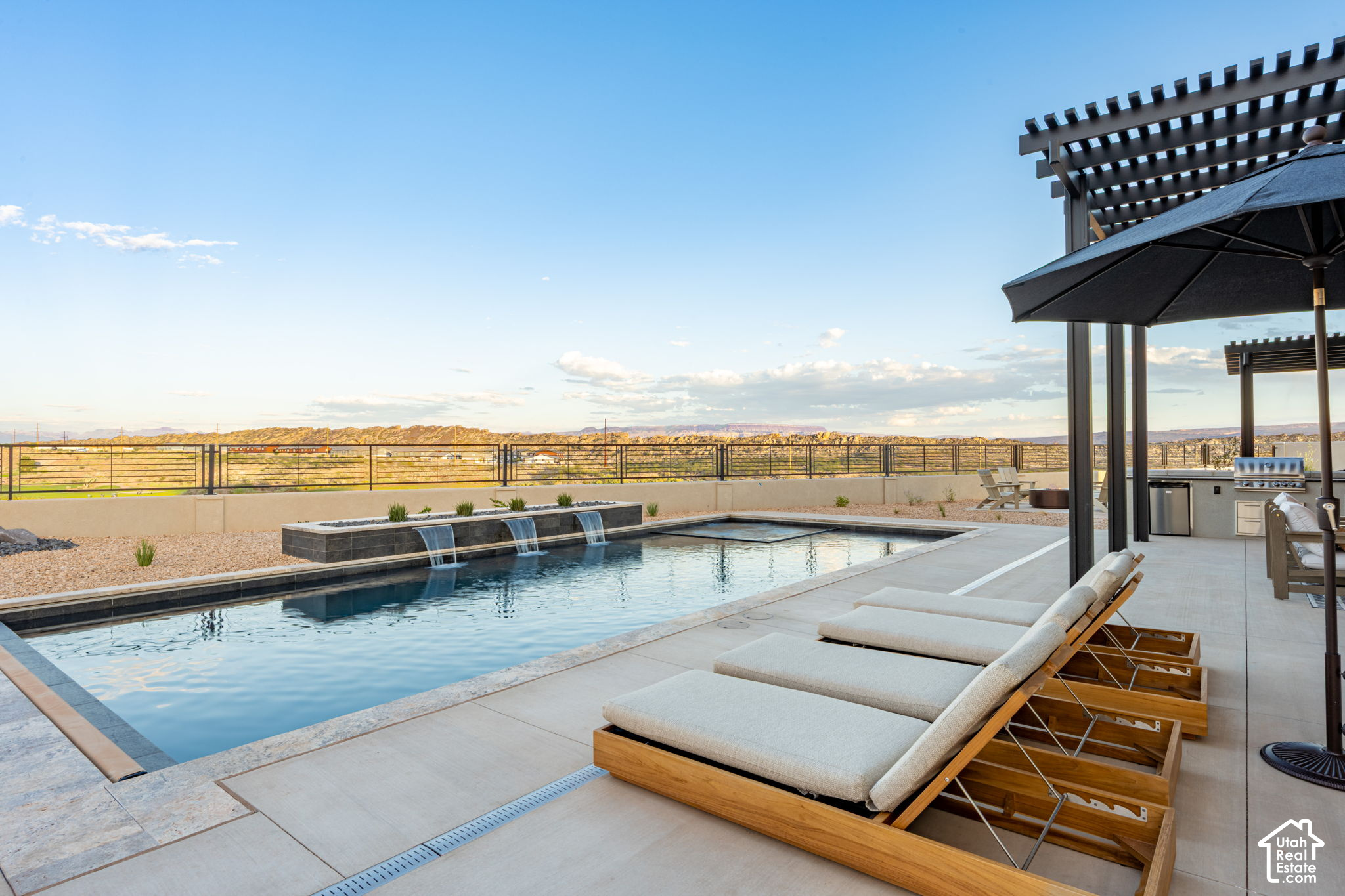 main property photo 87