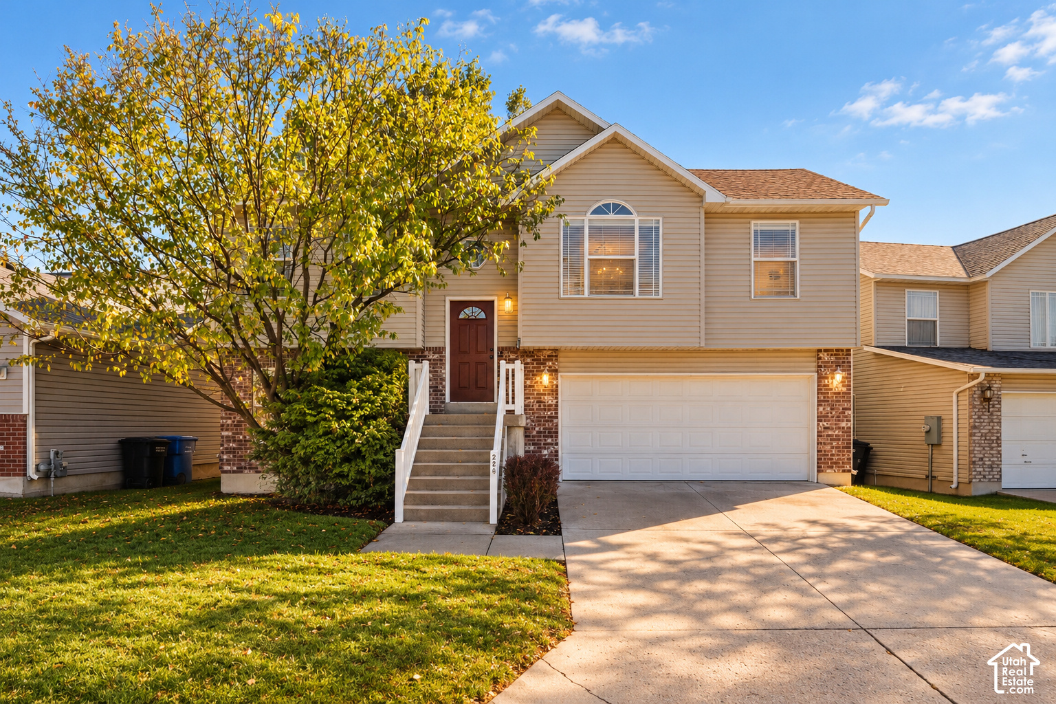 main property photo 0