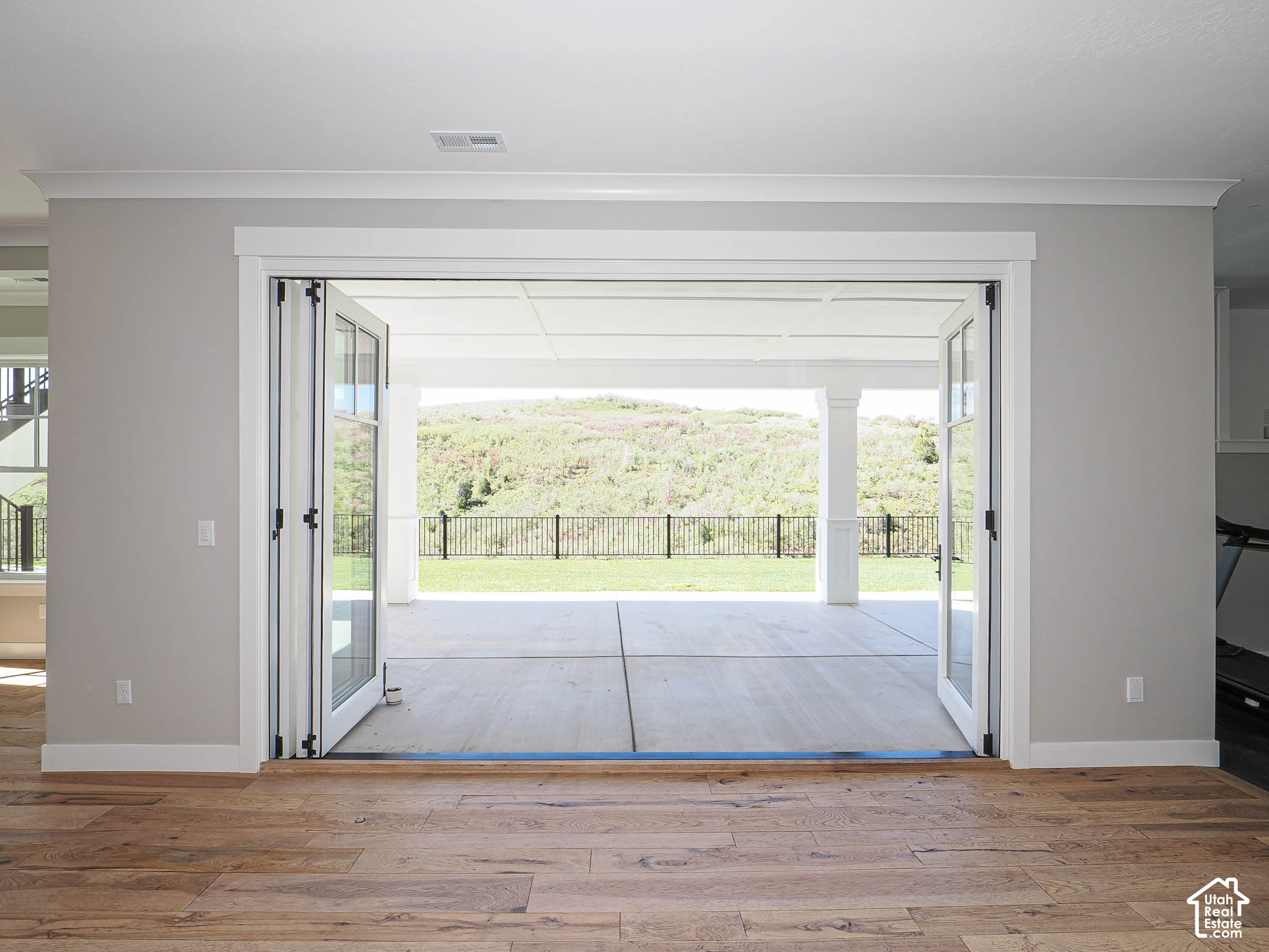 main property photo 70