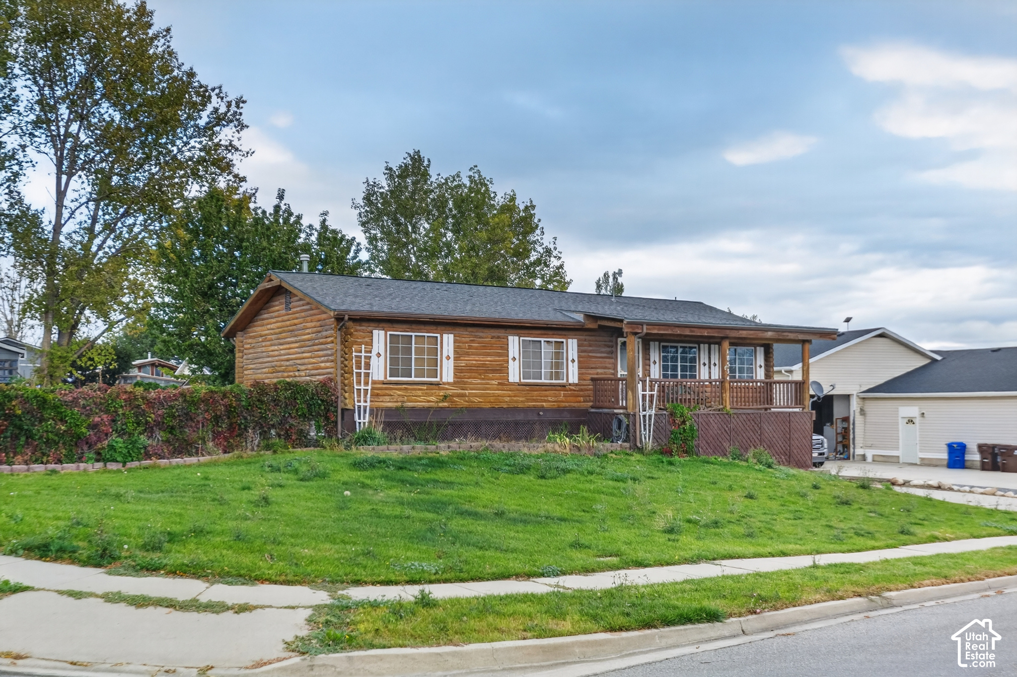 main property photo 26