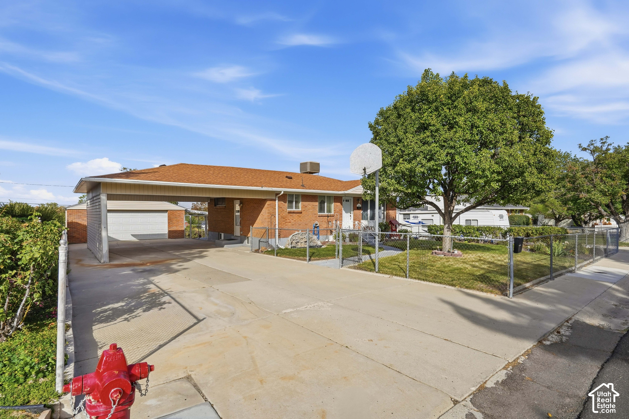 main property photo 31