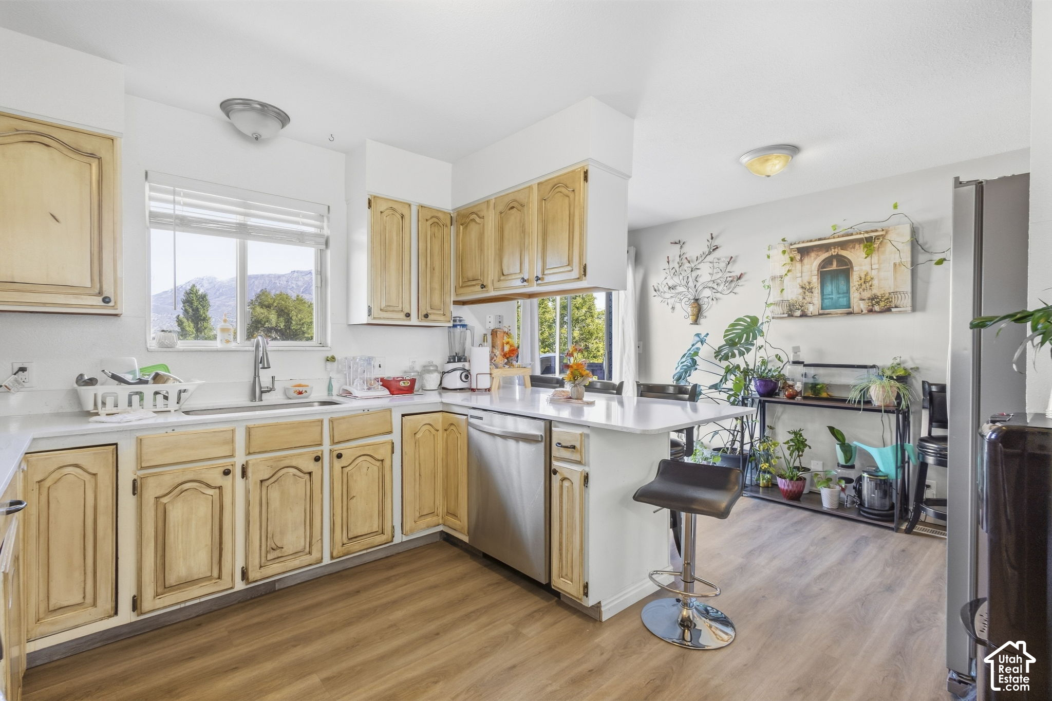 main property photo 16