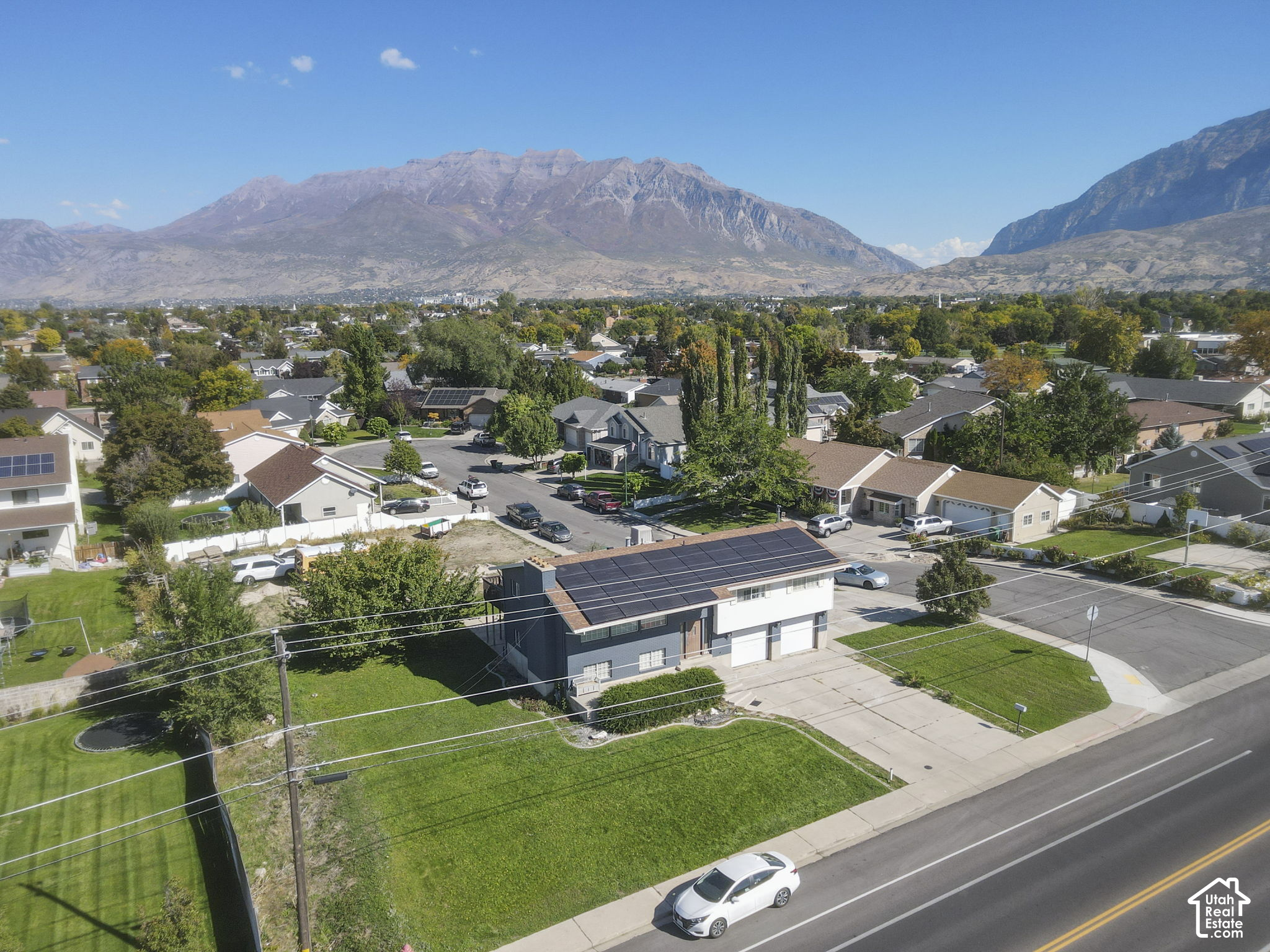 main property photo 50