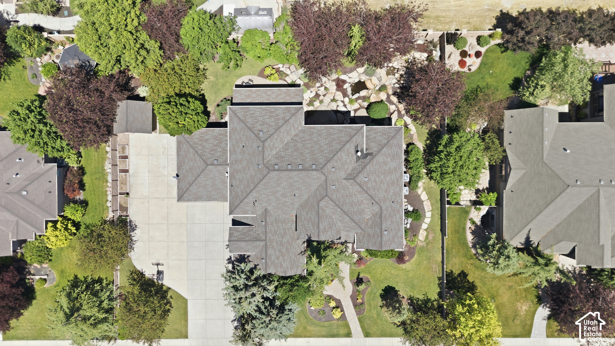 main property photo 57