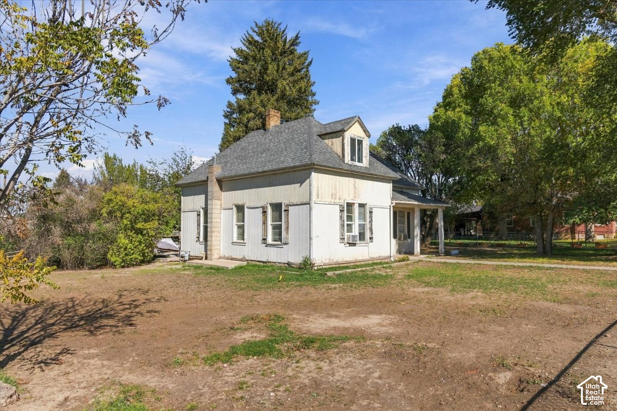 main property photo 20