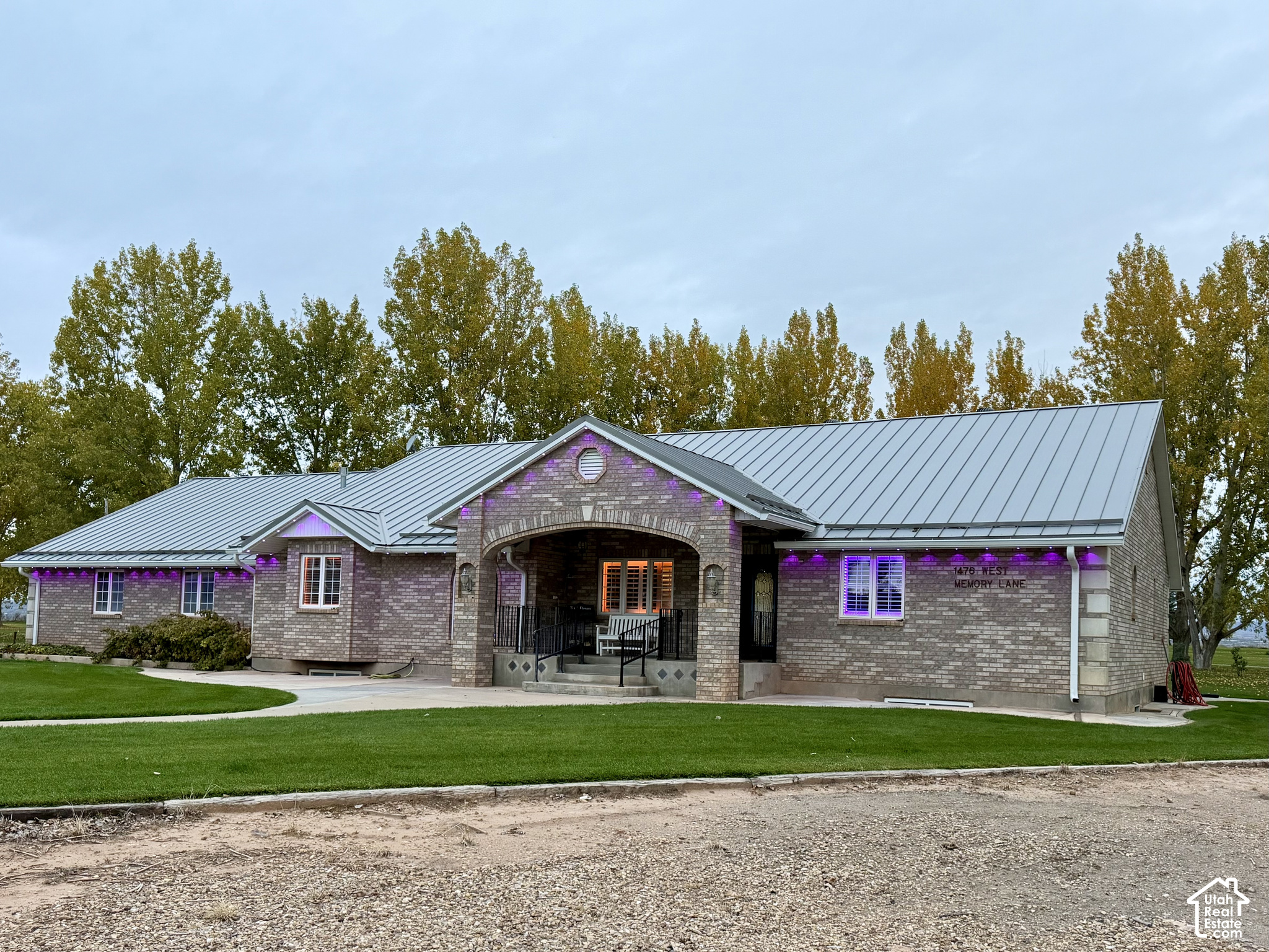 main property photo 25