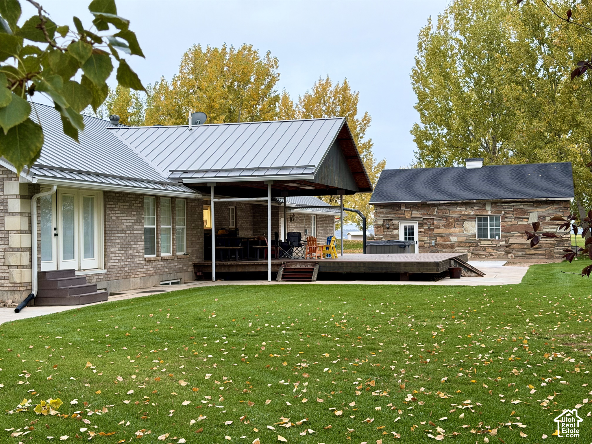 main property photo 26