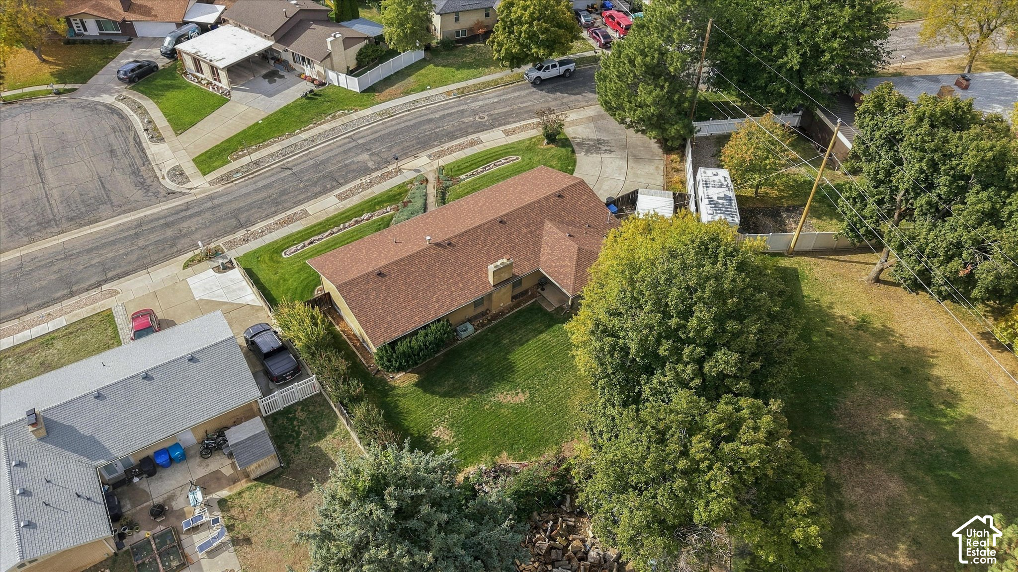 main property photo 49
