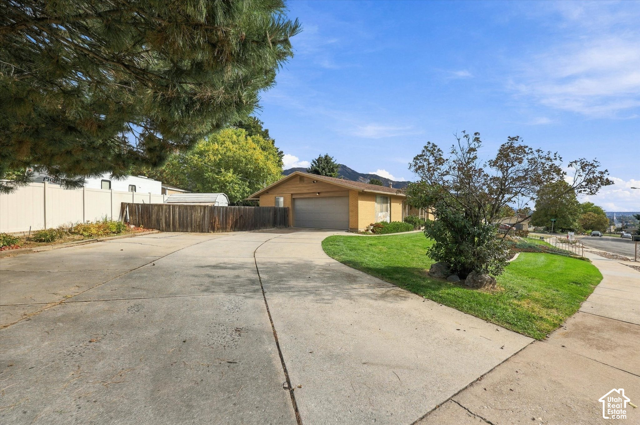 main property photo 61