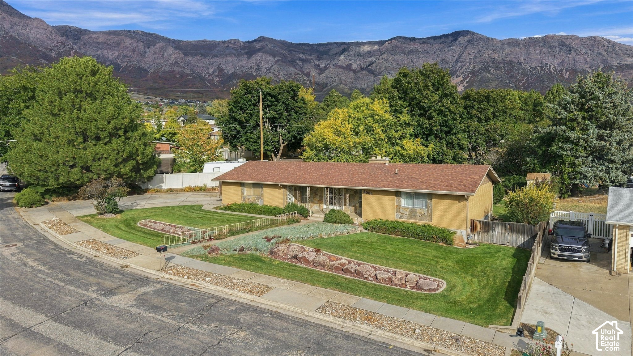 main property photo 66