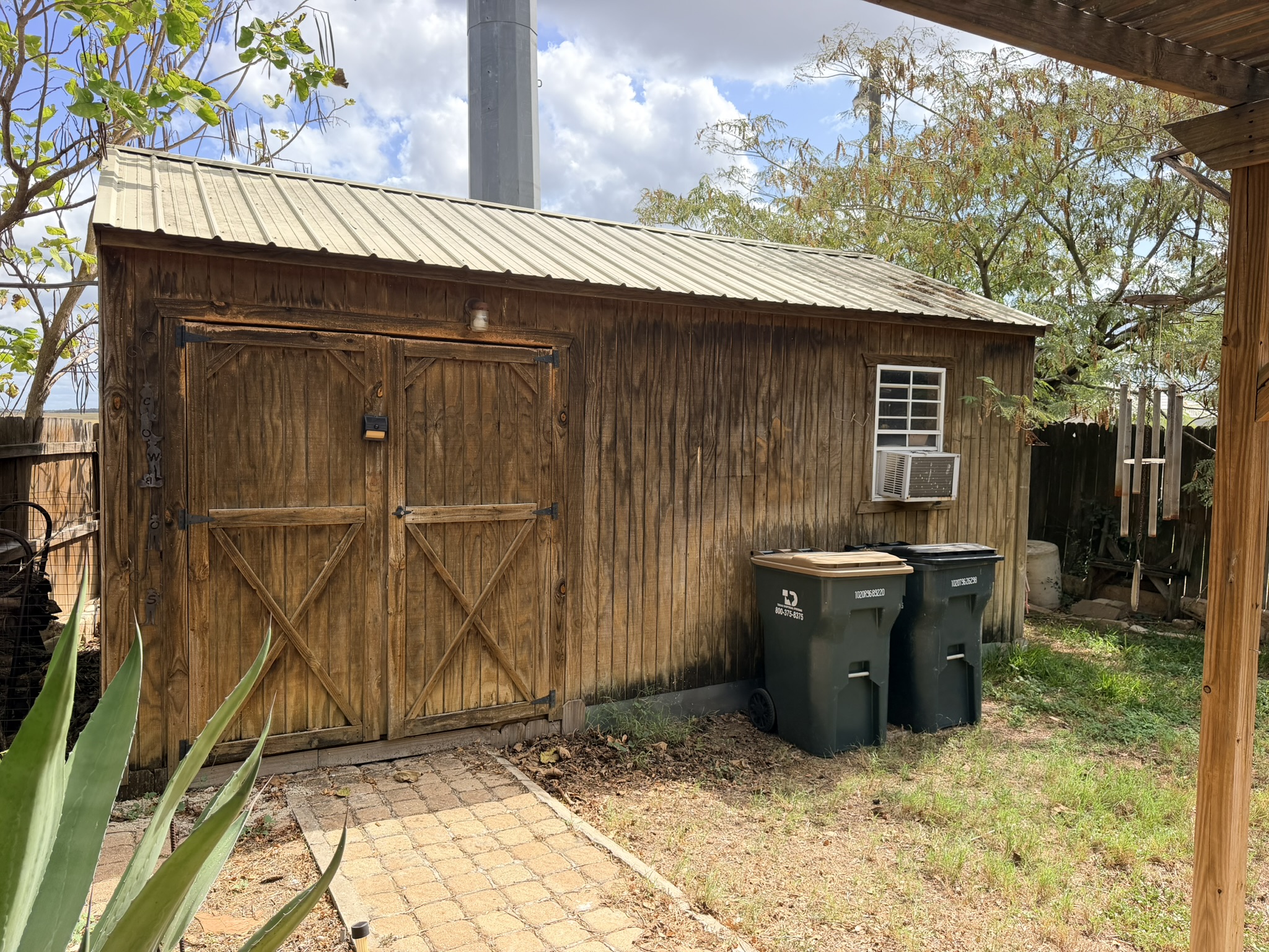 main property photo 30