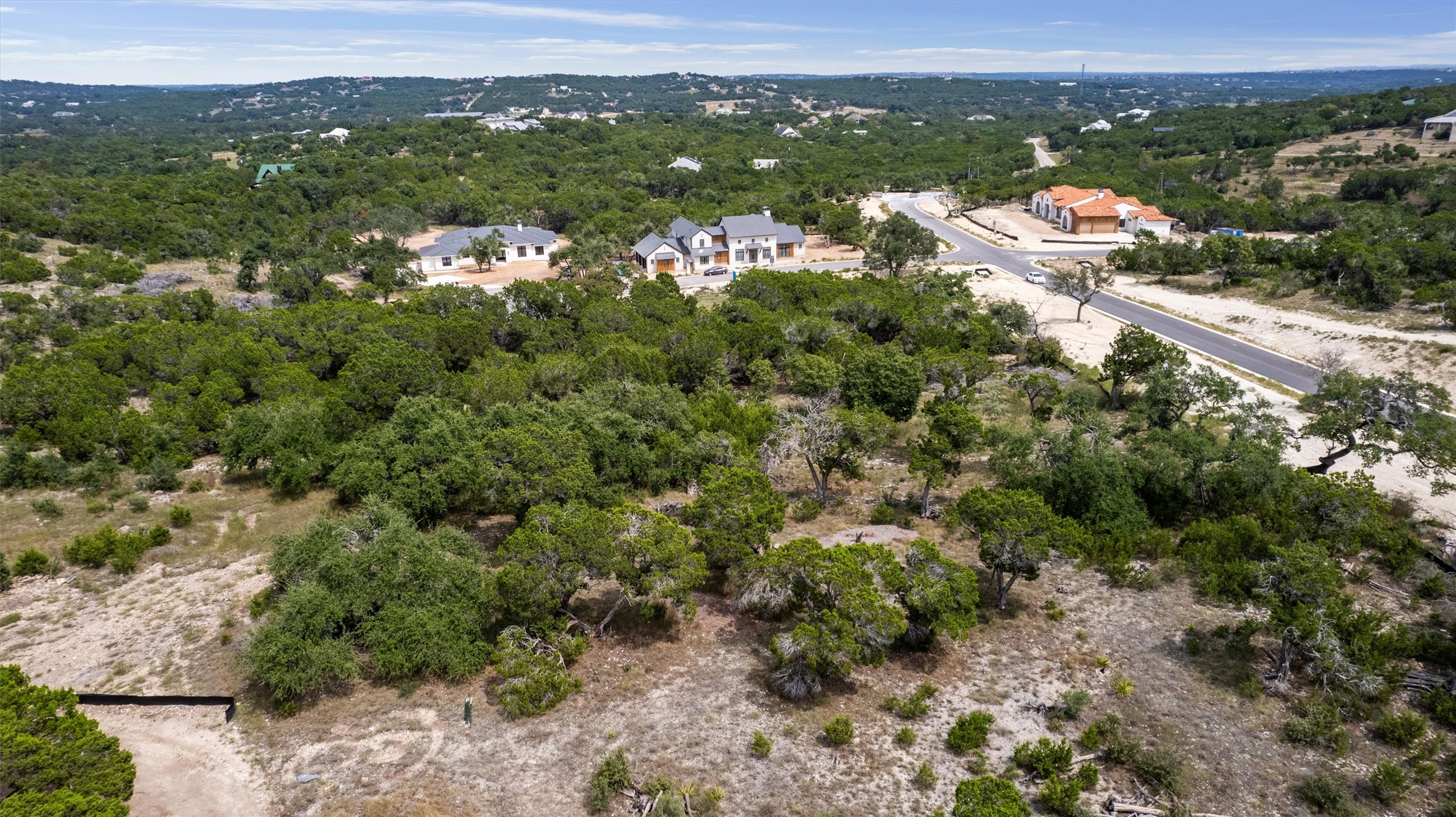 main property photo 18