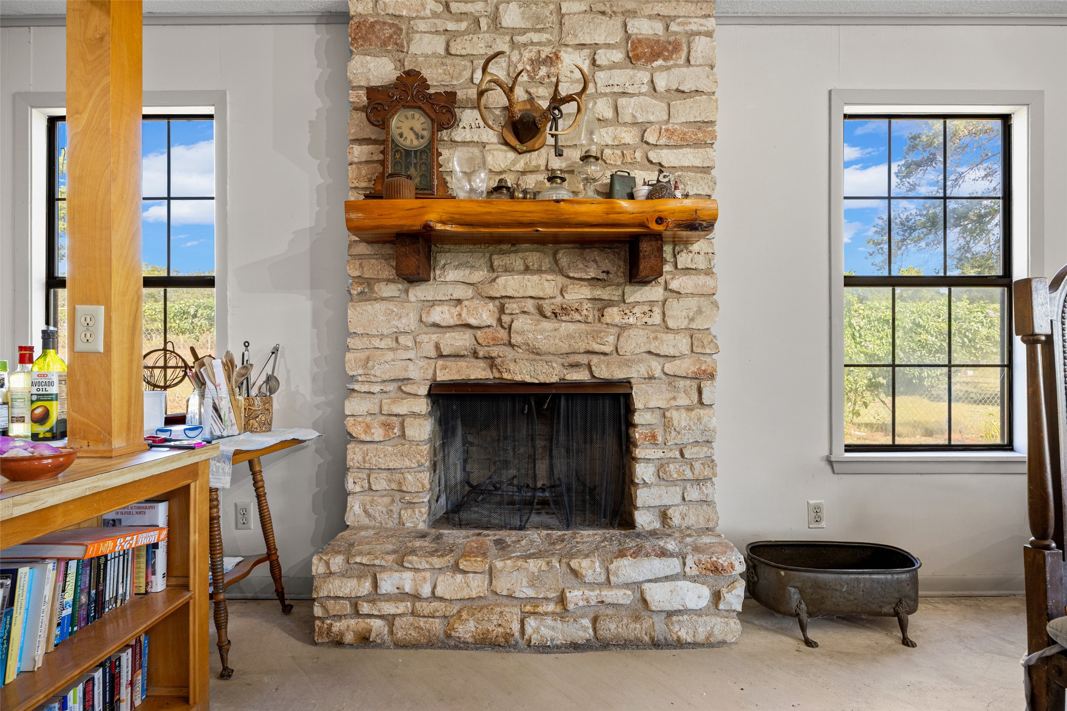 main property photo 27