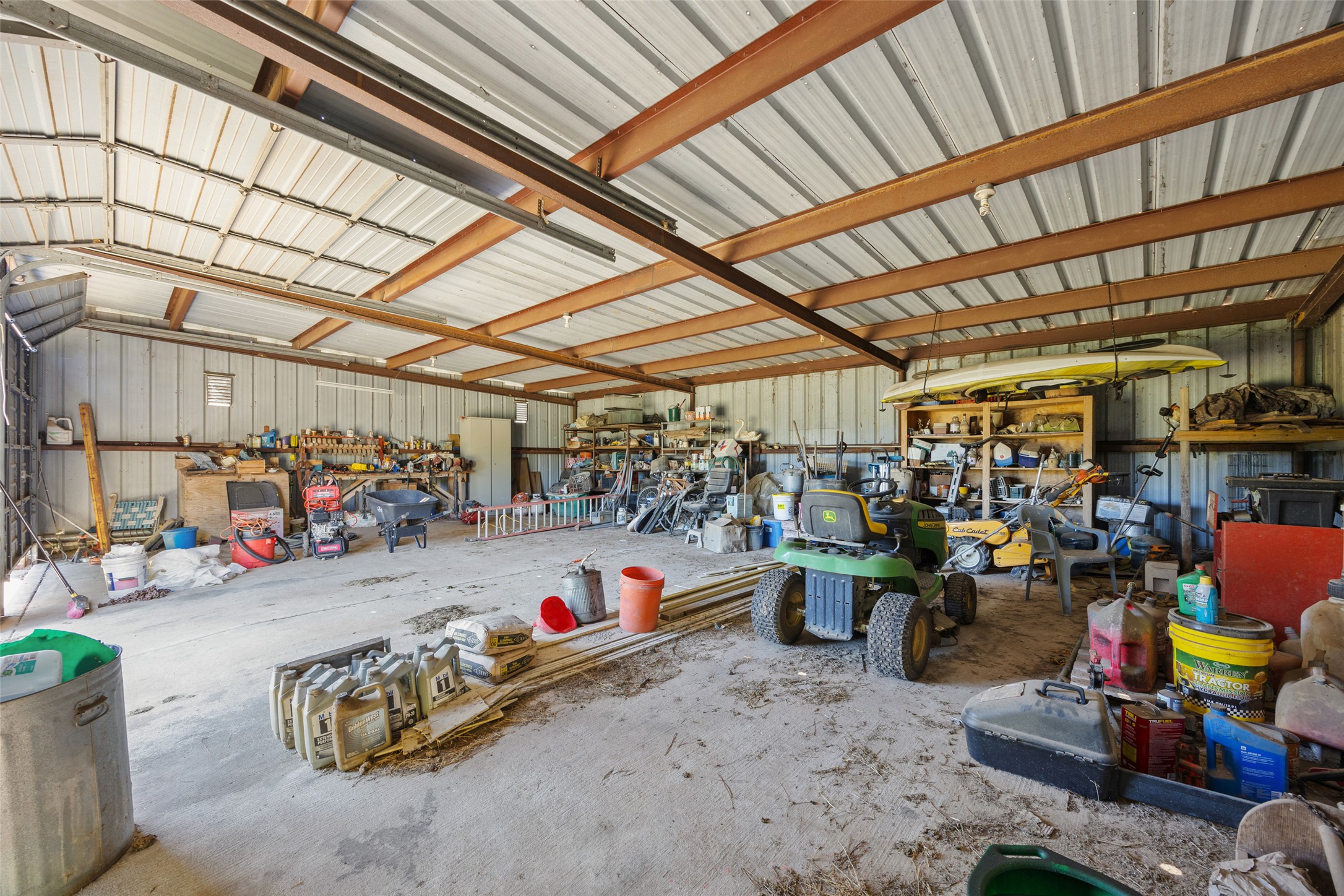 main property photo 7