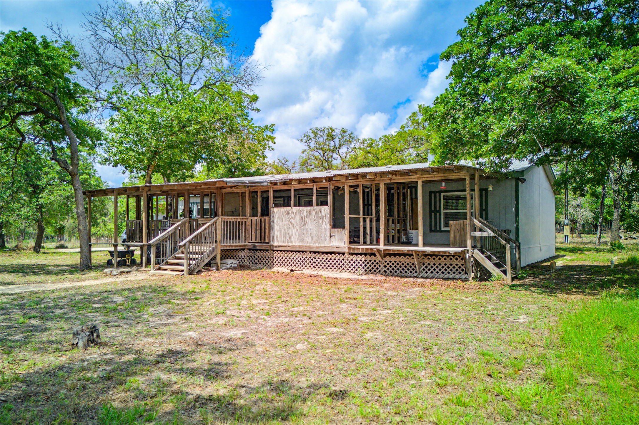main property photo 26