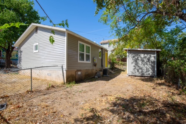 main property photo 16