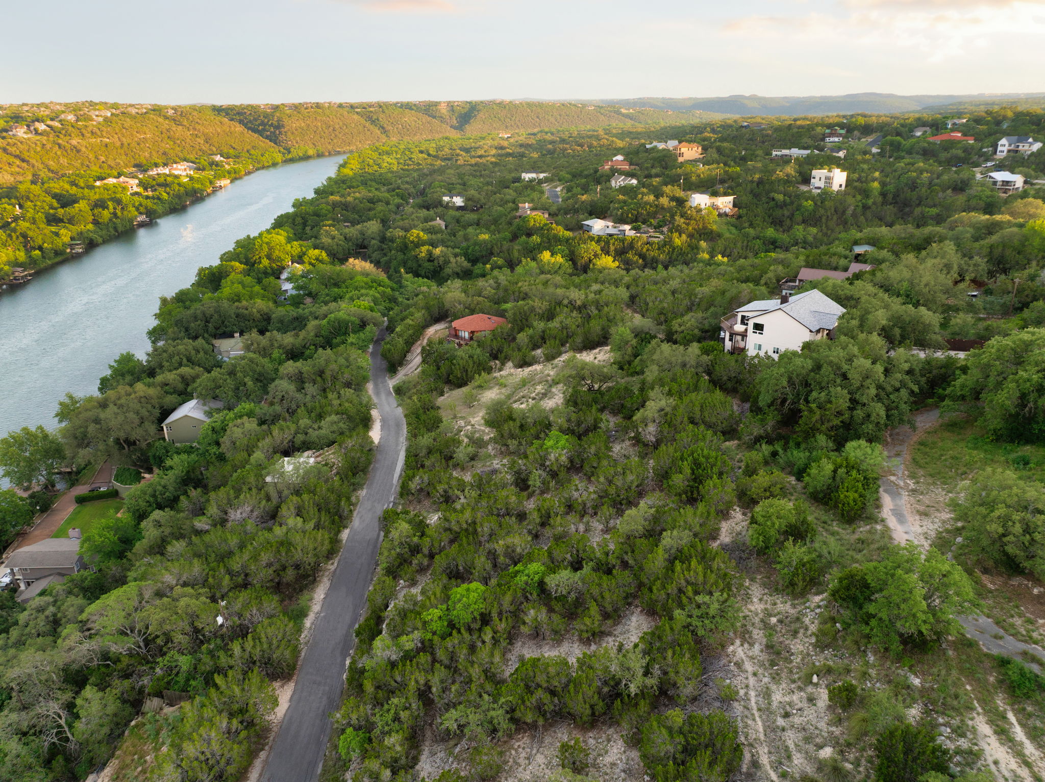 main property photo 26