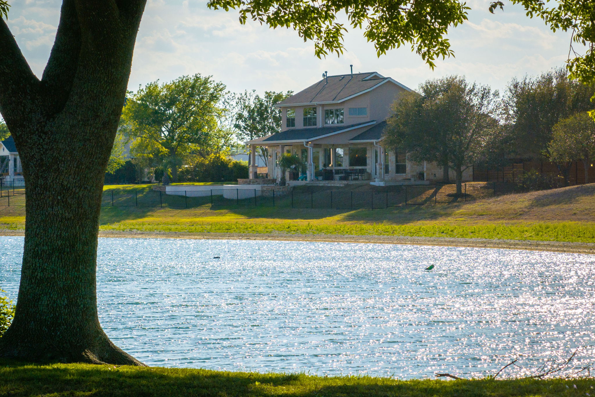 main property photo 30
