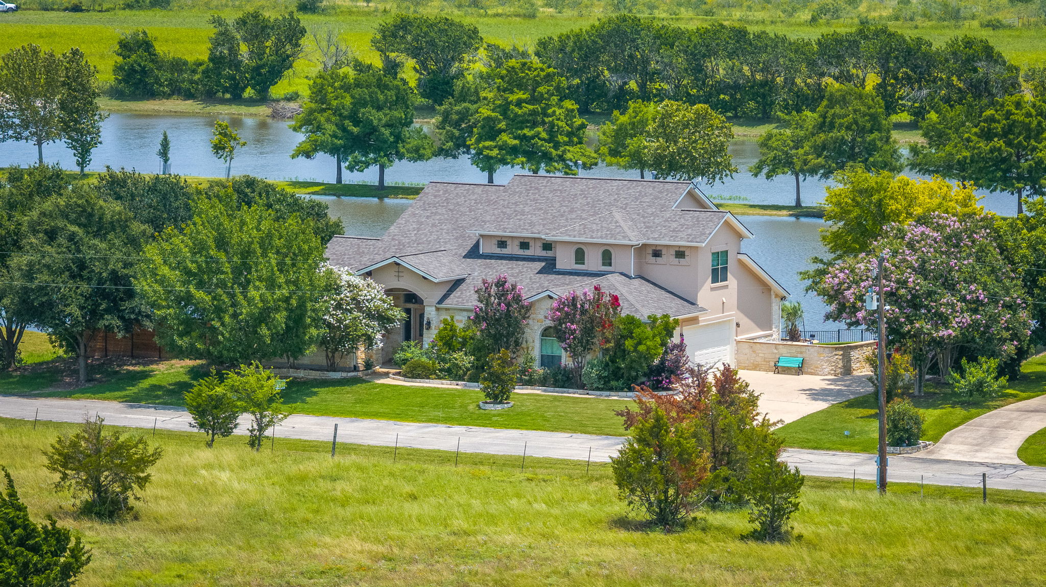main property photo 37
