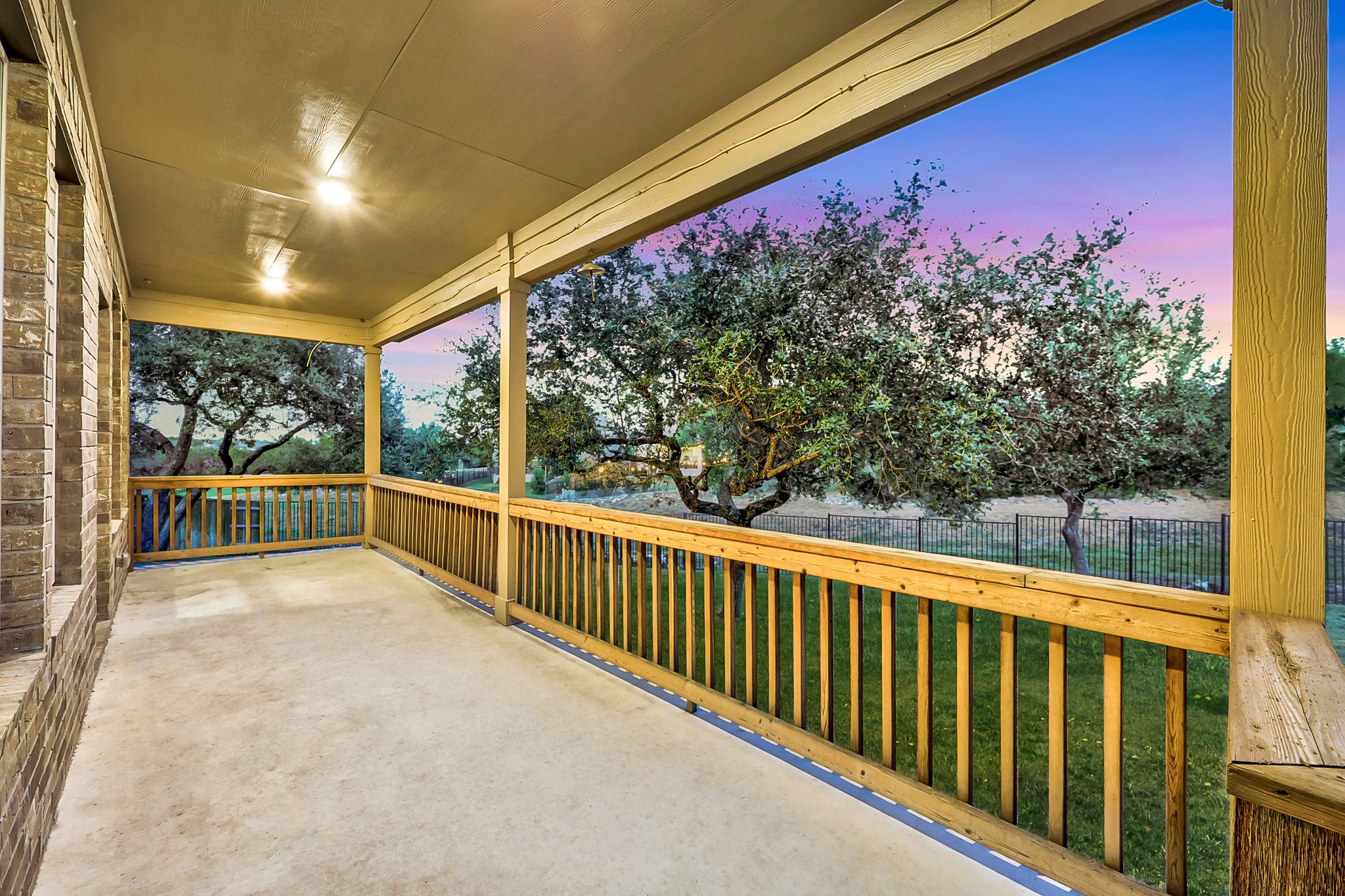 main property photo 36