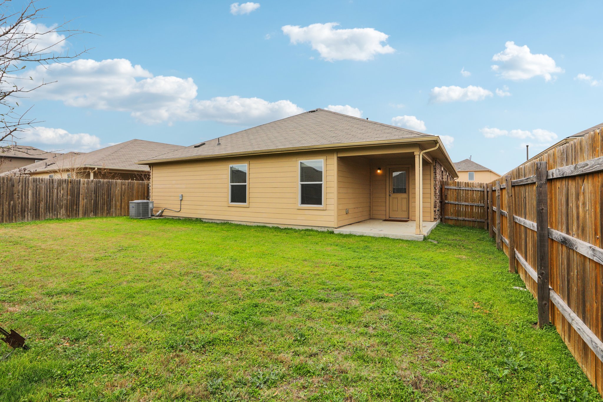 main property photo 4