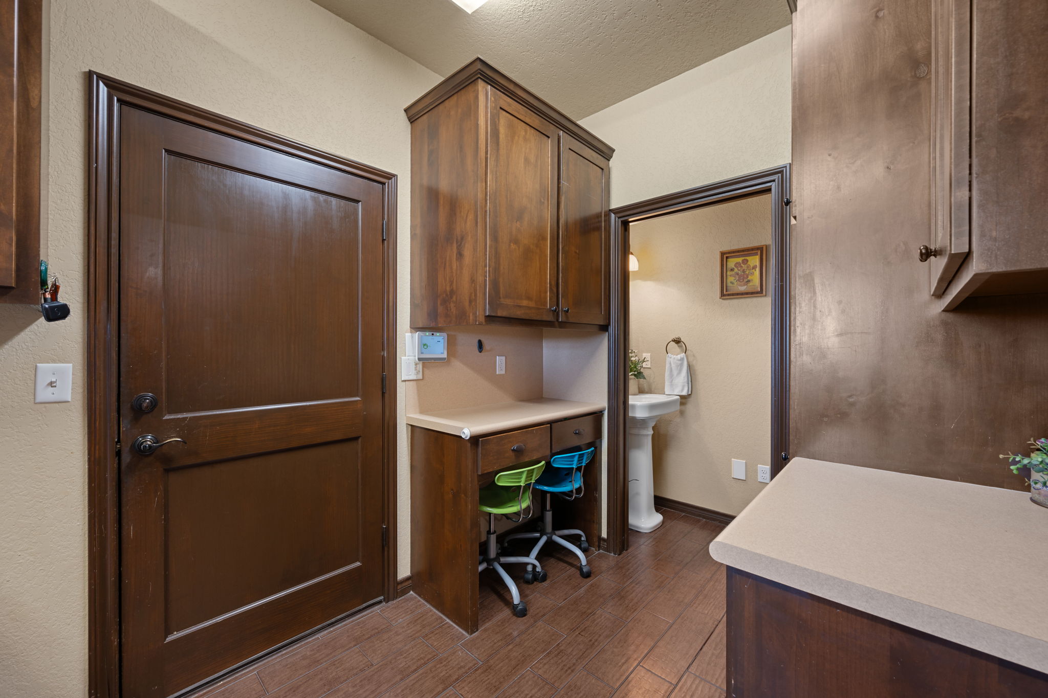 main property photo 22