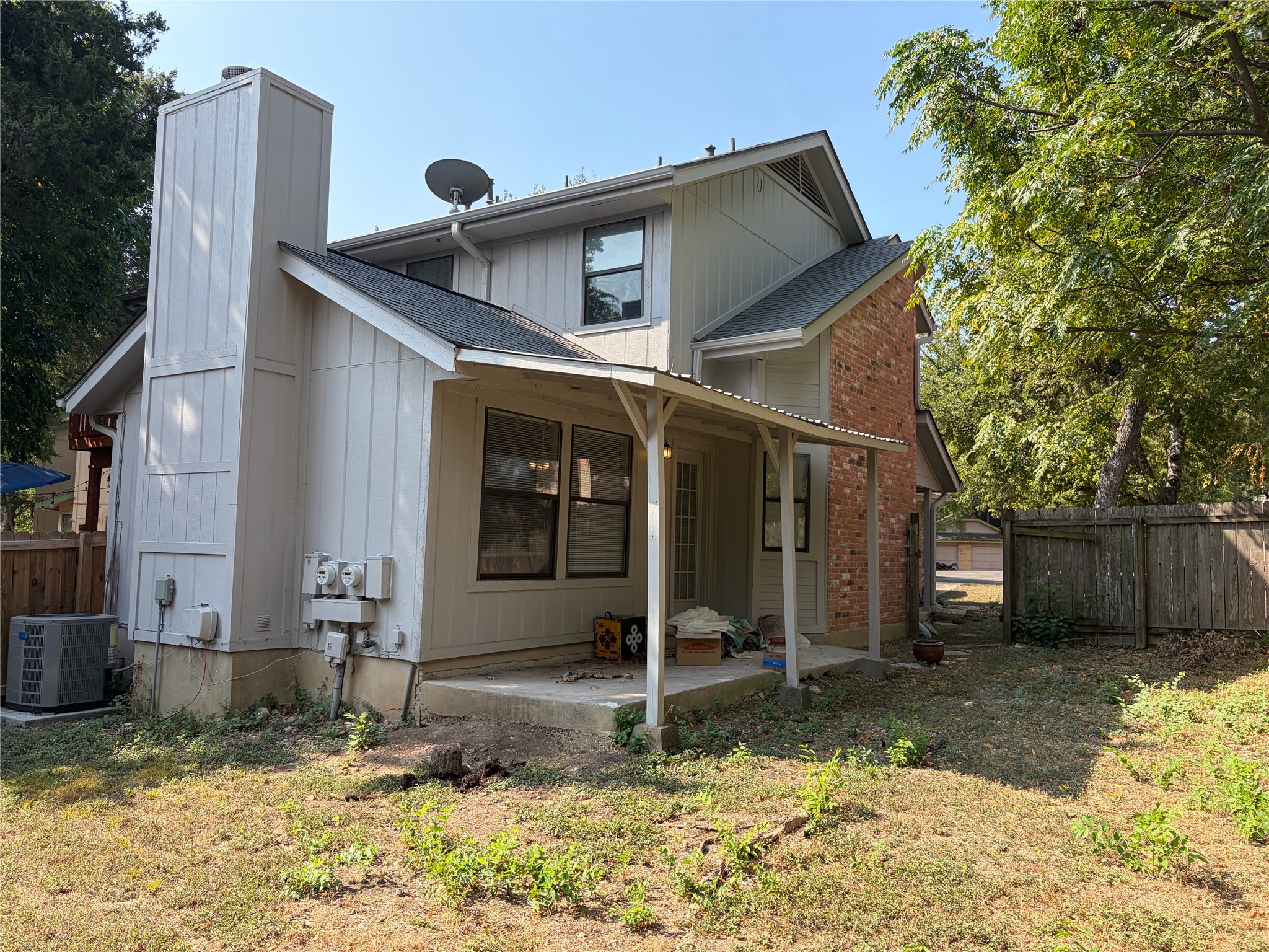 main property photo 19
