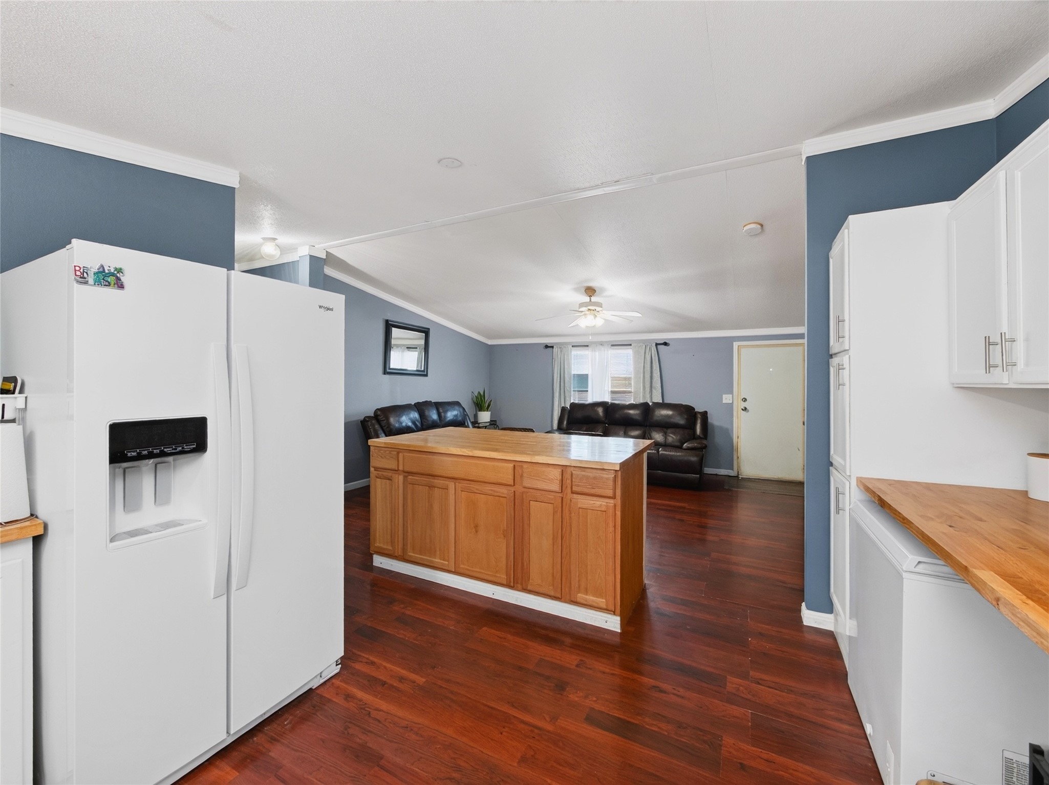 main property photo 12