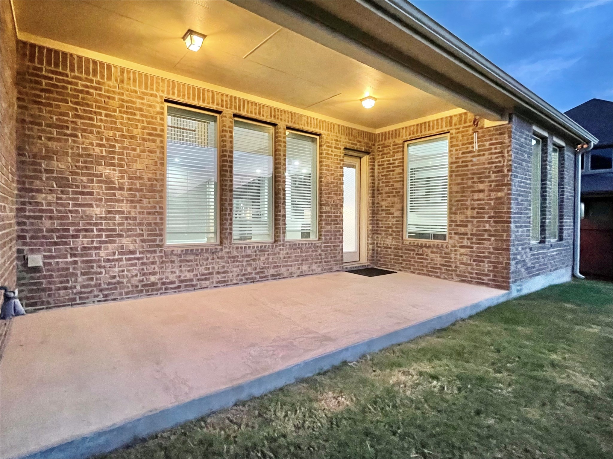 main property photo 36
