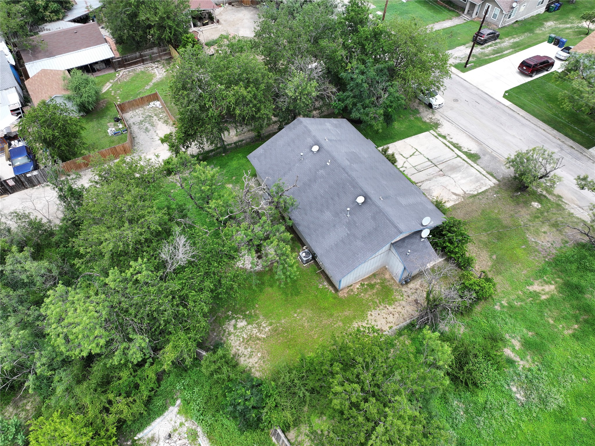 main property photo 4